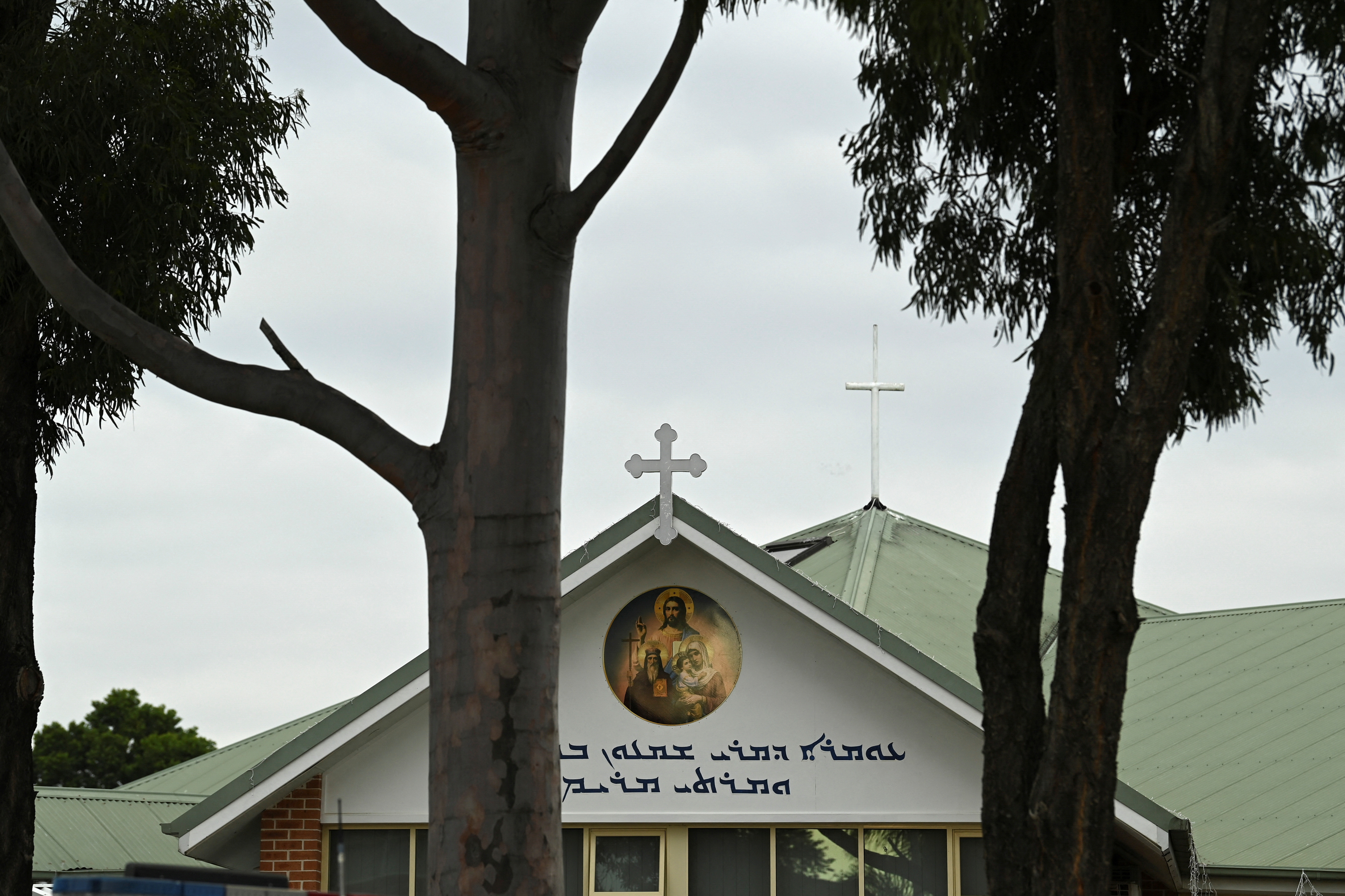 Aftermath of a knife attack at the Assyrian Christ The Good Shepherd Church, in Sydney qkxiqdxiqdeihrant