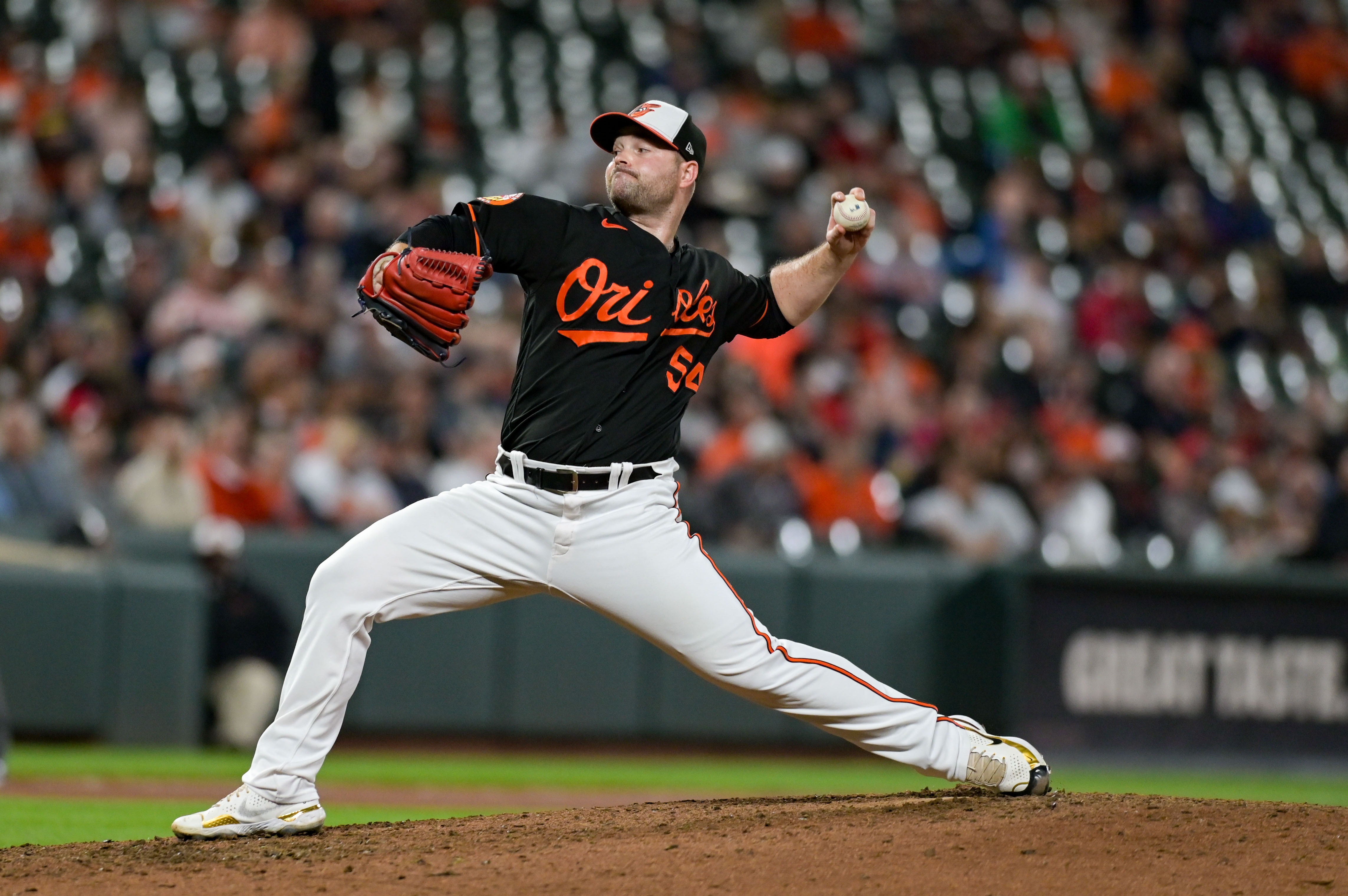 Adley Rutschman homers, lifts Orioles to brink of AL East title