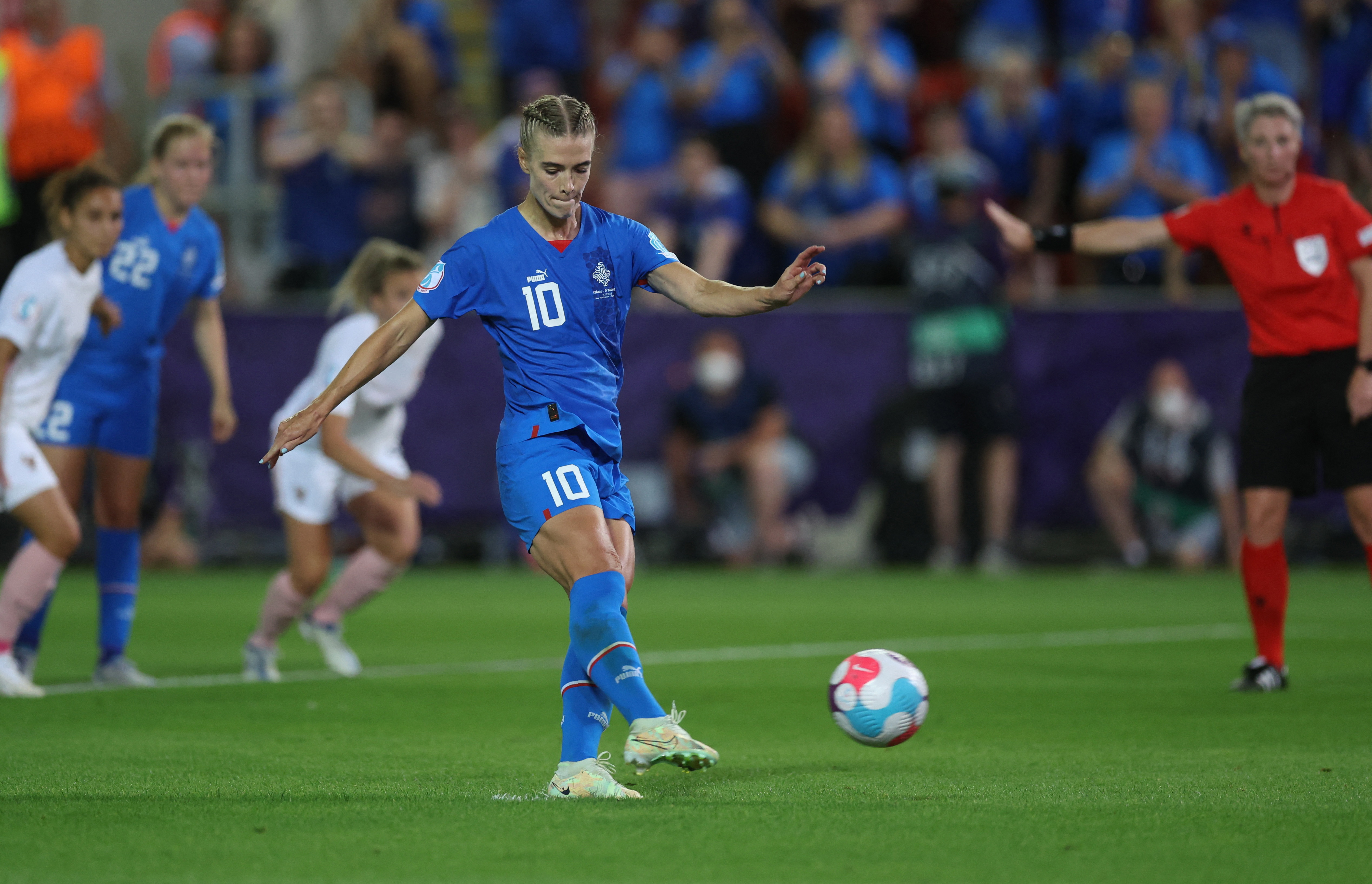 France Score Fastest Goal Of Women S Euro 22 To Knock Iceland Out Reuters
