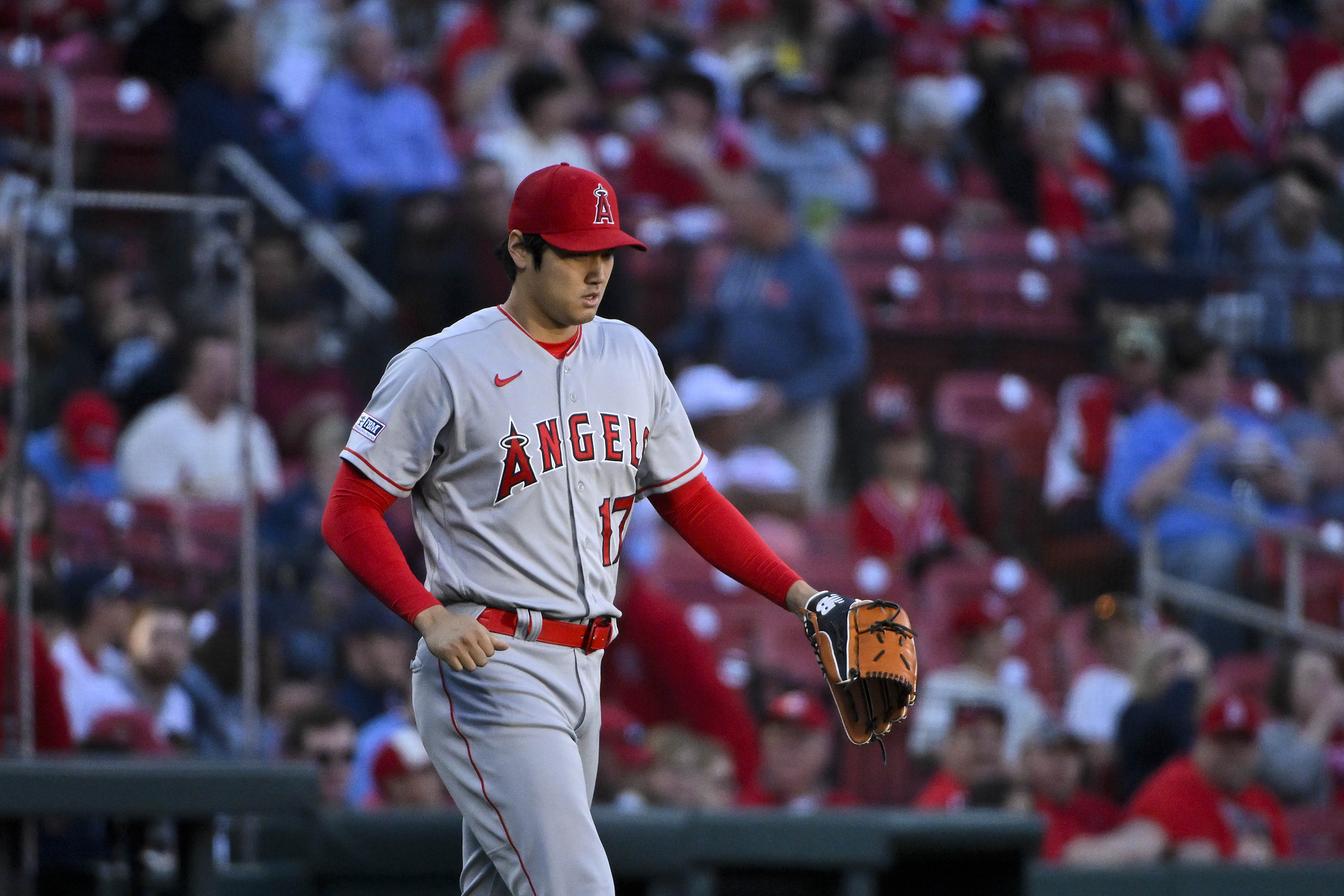 Late-inning heroics lift Angels over Cardinals