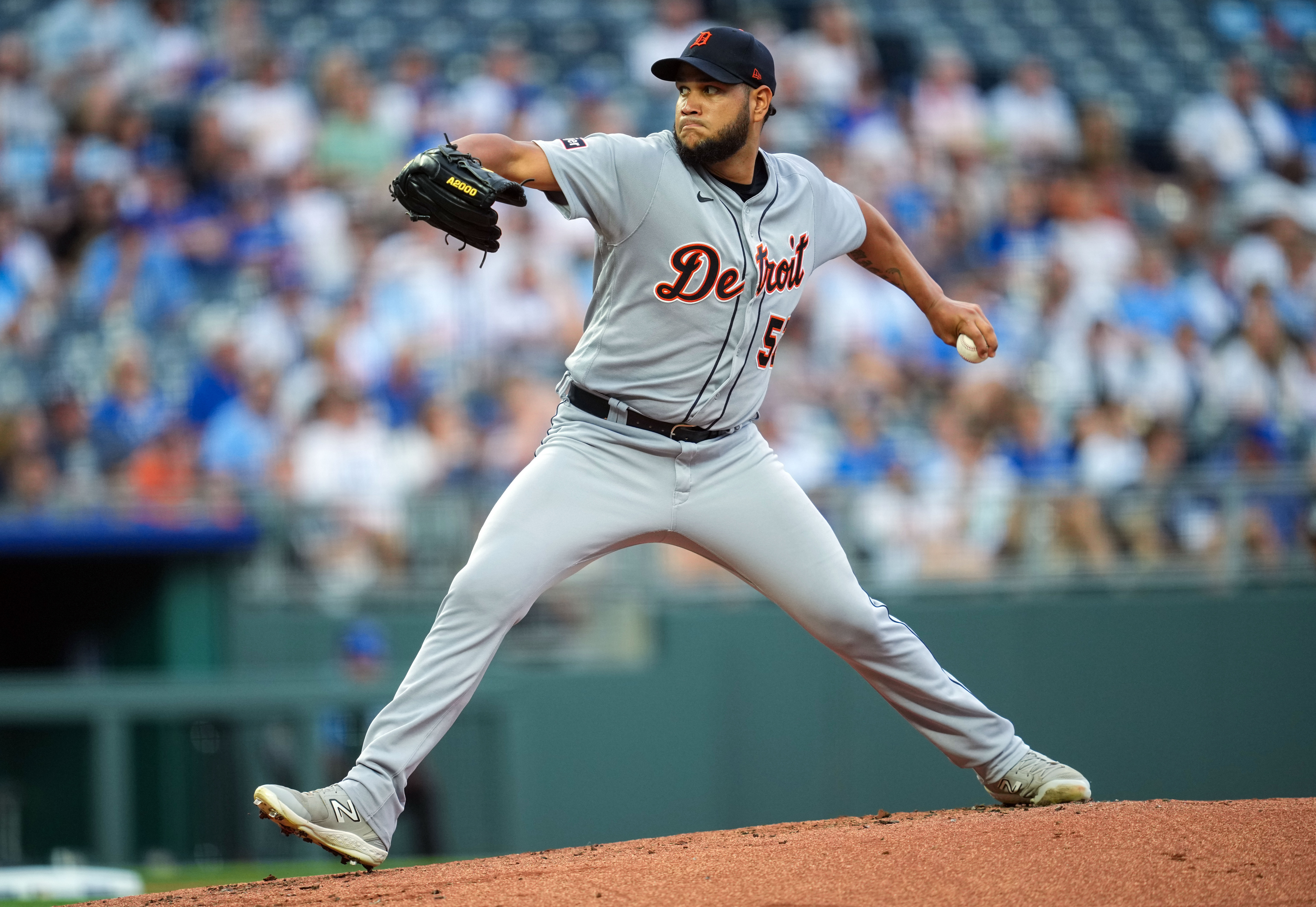 Eduardo Rodriguez pitches Detroit Tigers to 3-2 win over Kansas