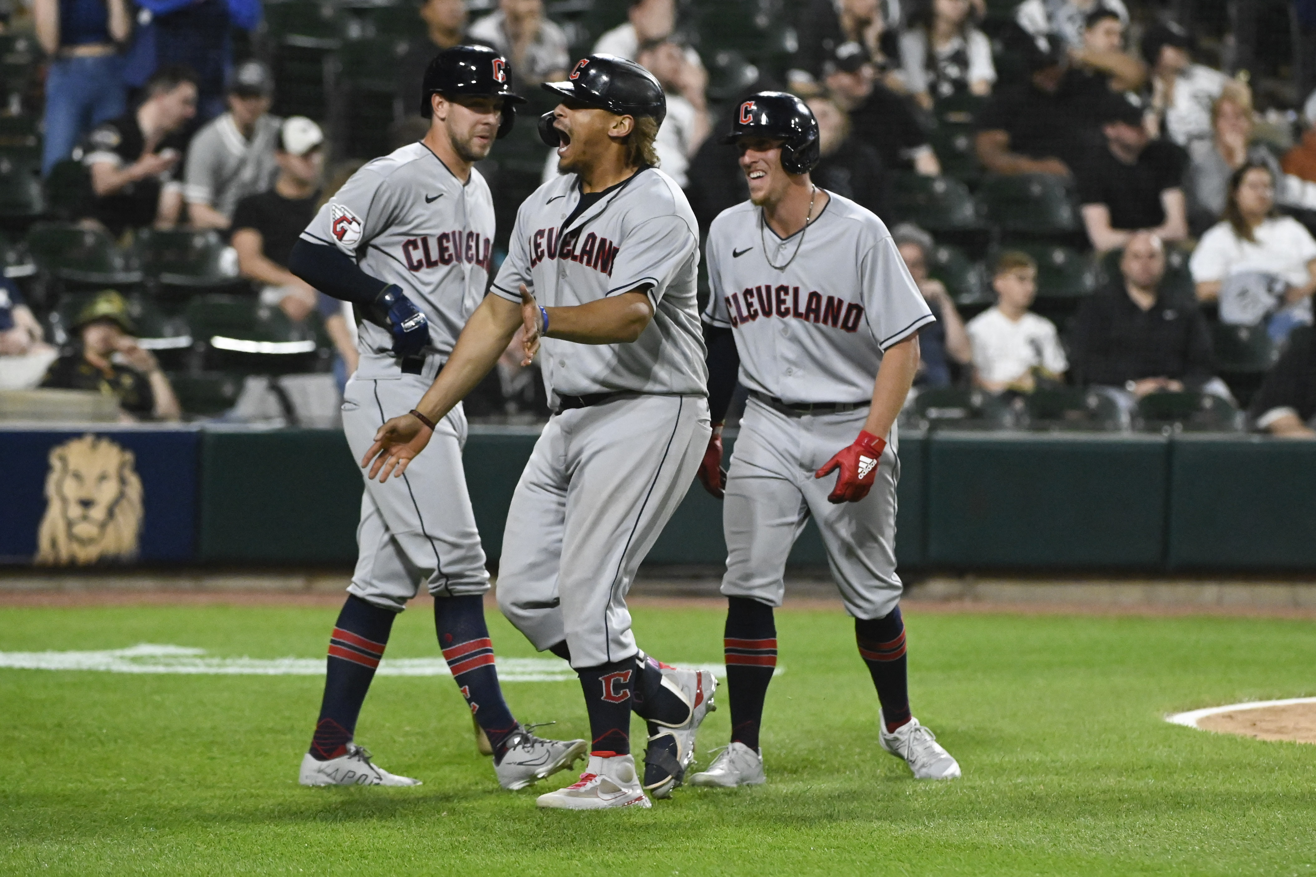 MLB roundup: Josh Naylor (8 RBIs), Guardians stun White Sox in 11 | Reuters