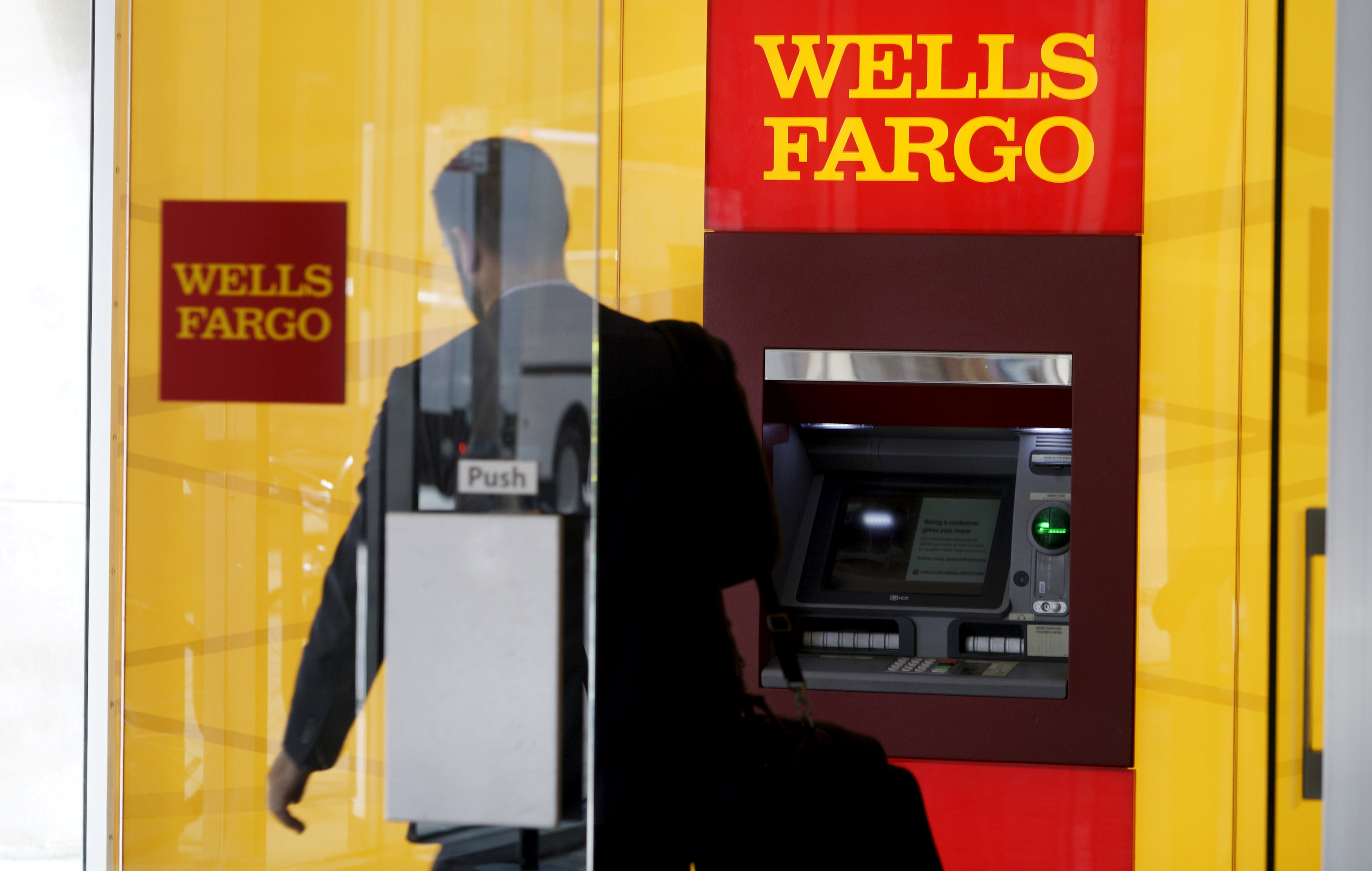 U.S. Senate banking panel urges Wells Fargo to 'finally' fix problems