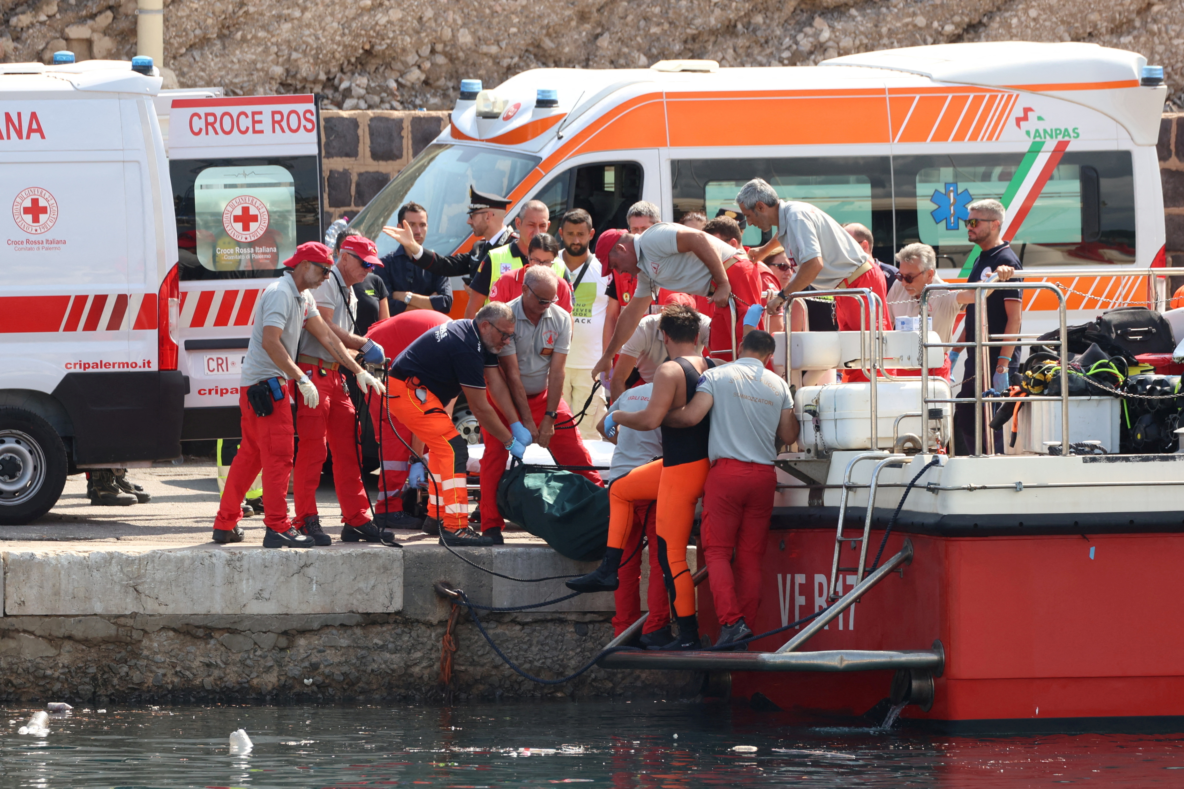 Sailboat sinks off Sicily