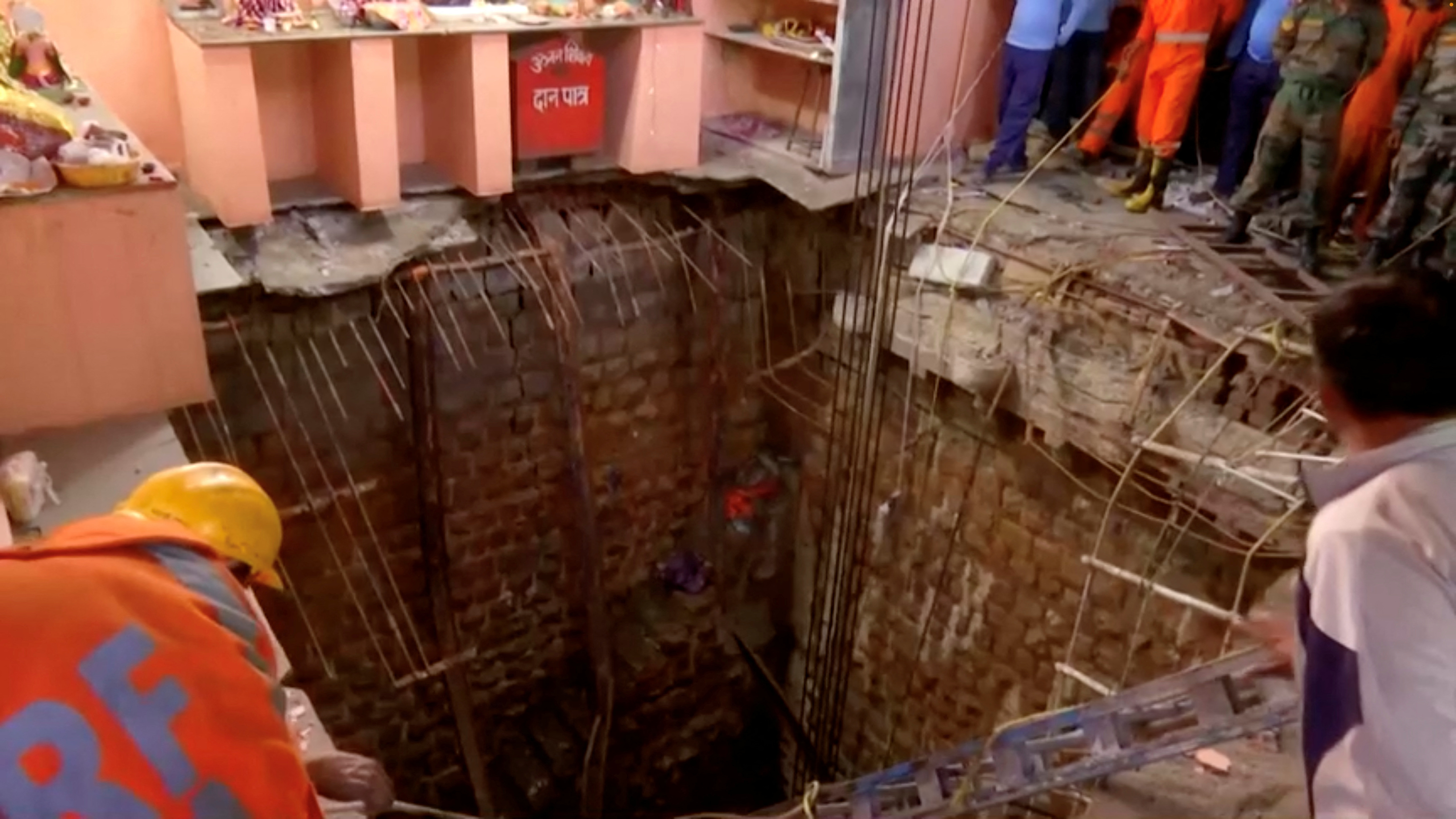 Stepwell roof collapse kills 35, injures 16 in India