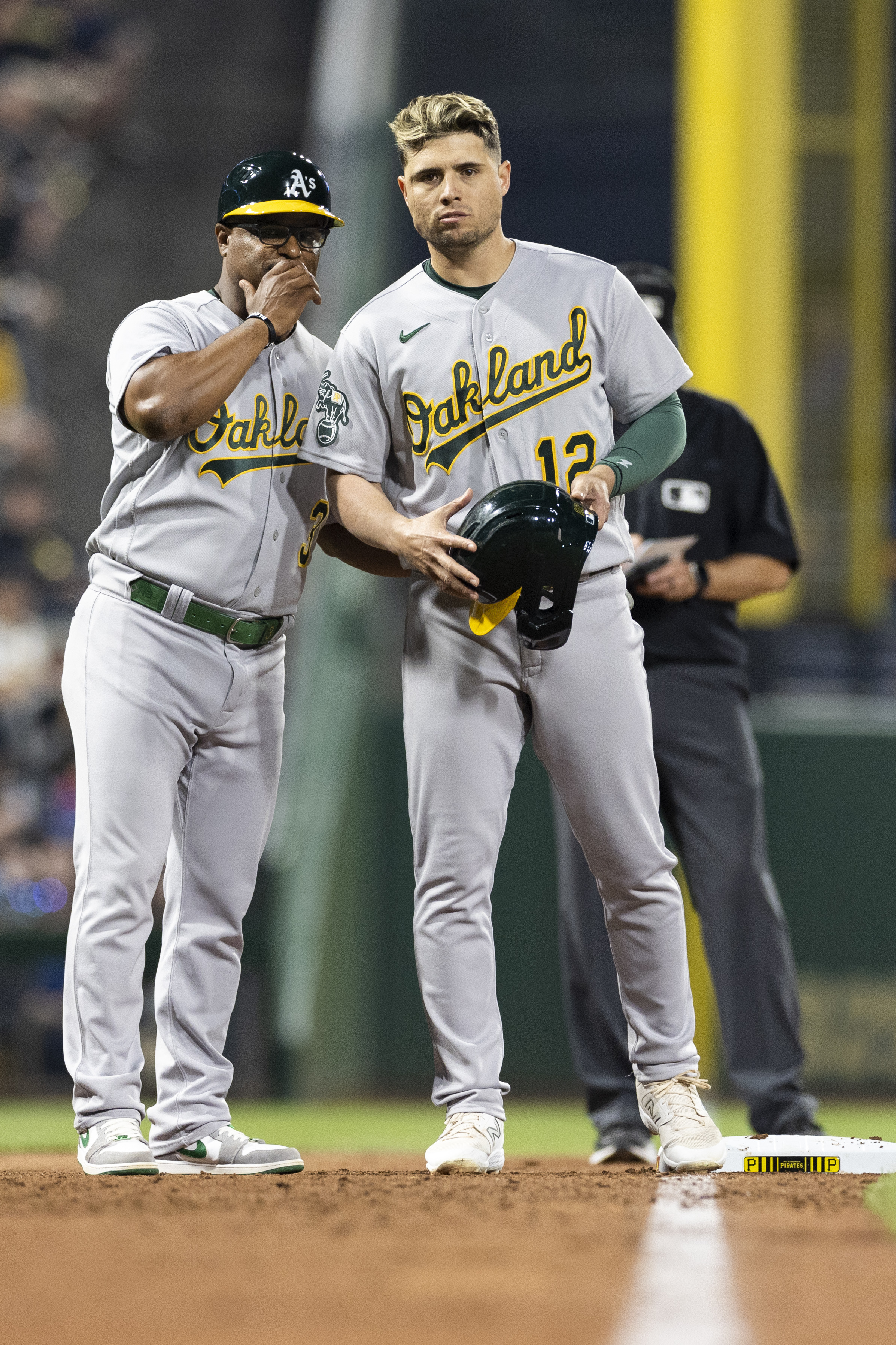 A's fall to Pirates, tie team record with 15th straight road loss