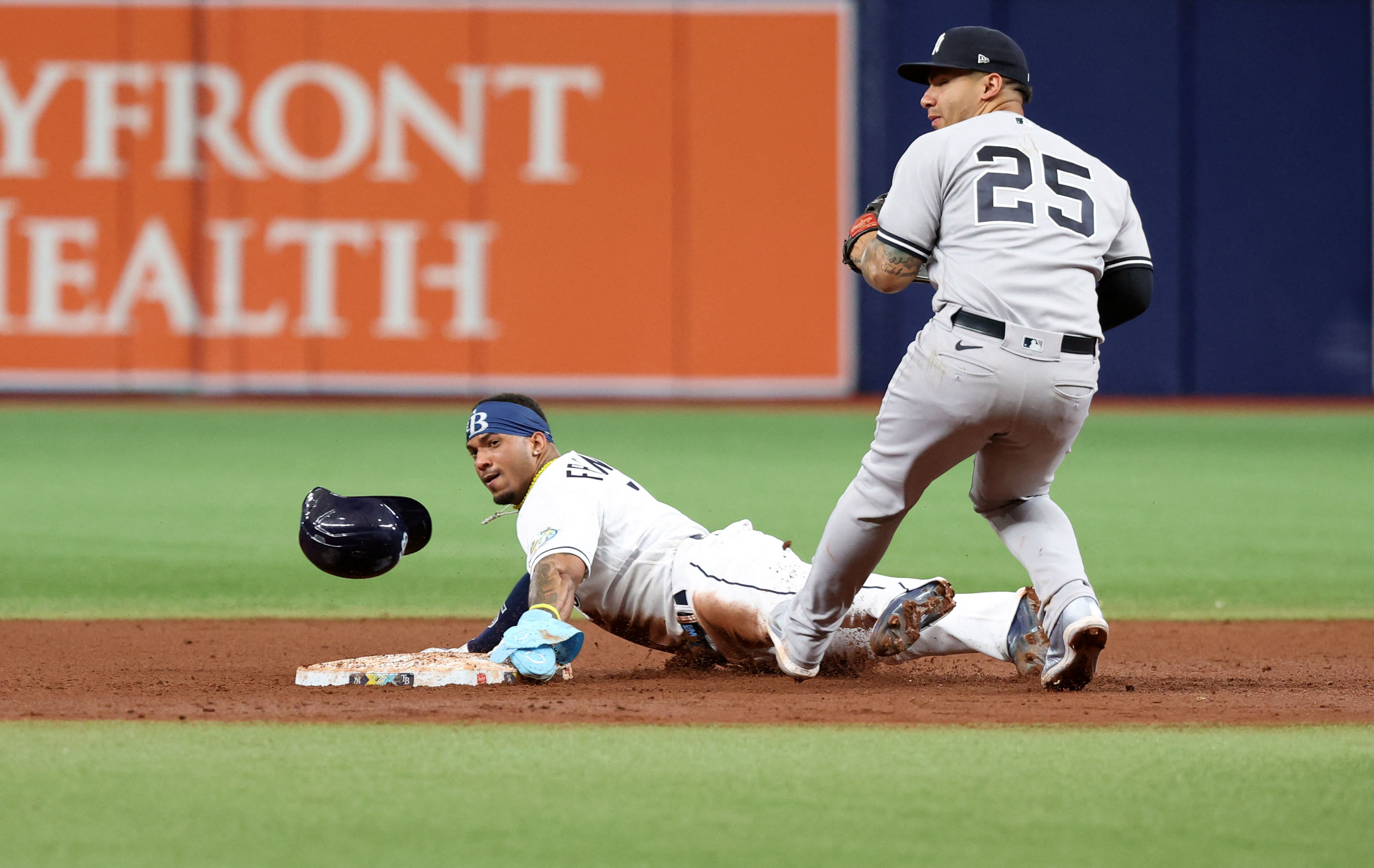 Yankees score 3 runs in 8th inning to end Rays’ win streak Reuters