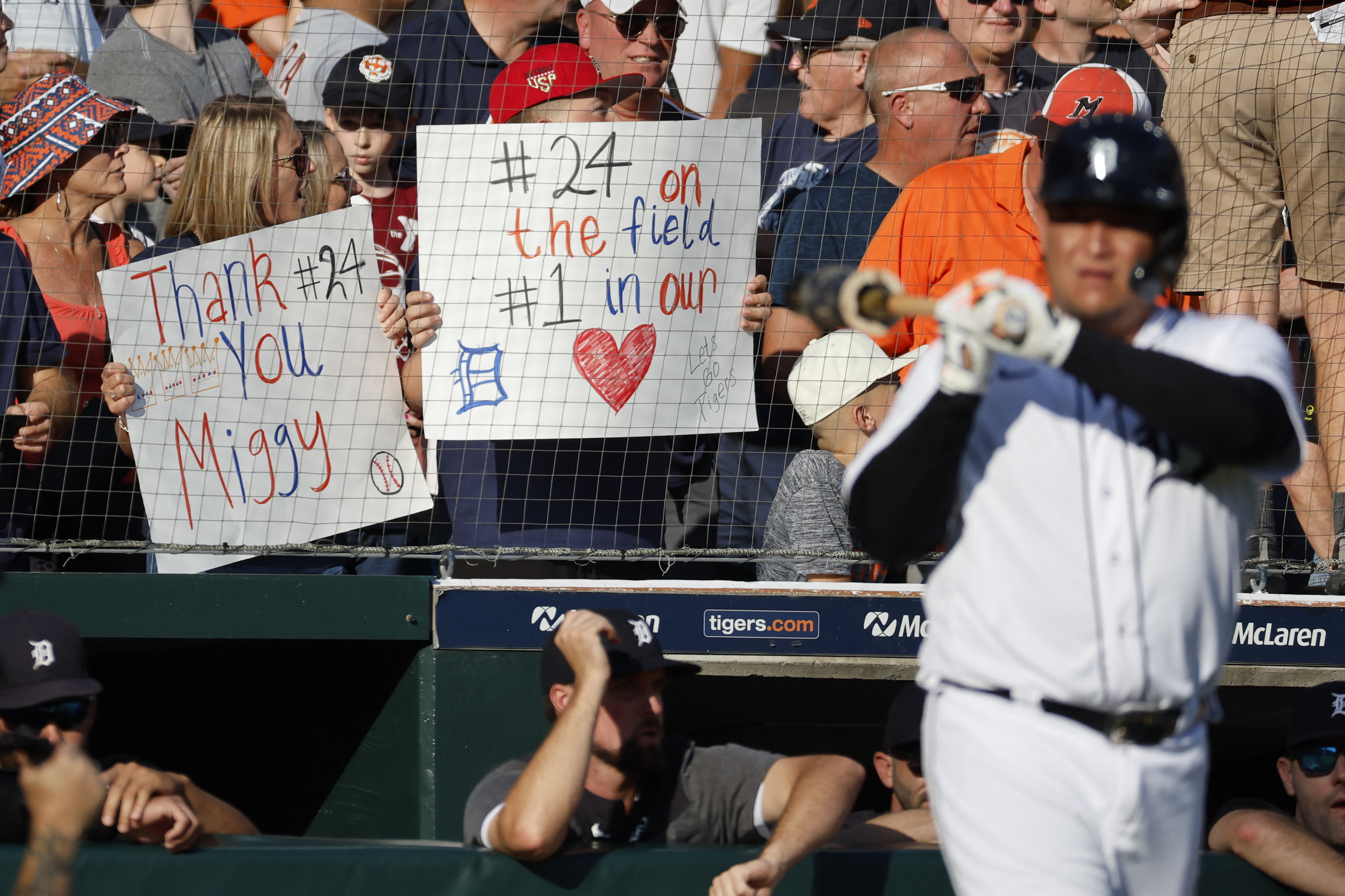 Miggy gives thanks to Tigers fans, 10/01/2023