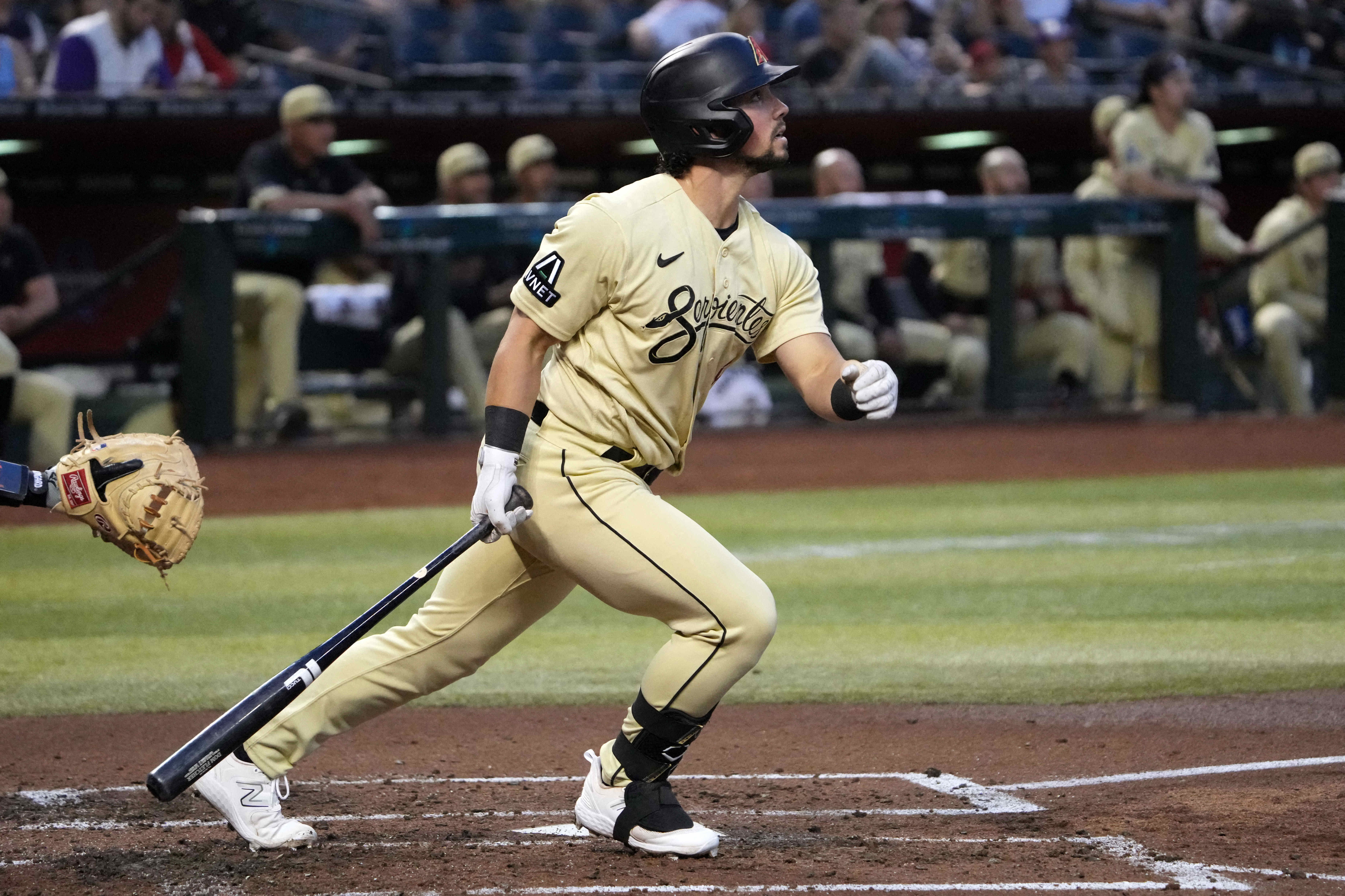 Fletcher's 1st MLB homer, 4 RBIs lift D-backs over Giants 7-5