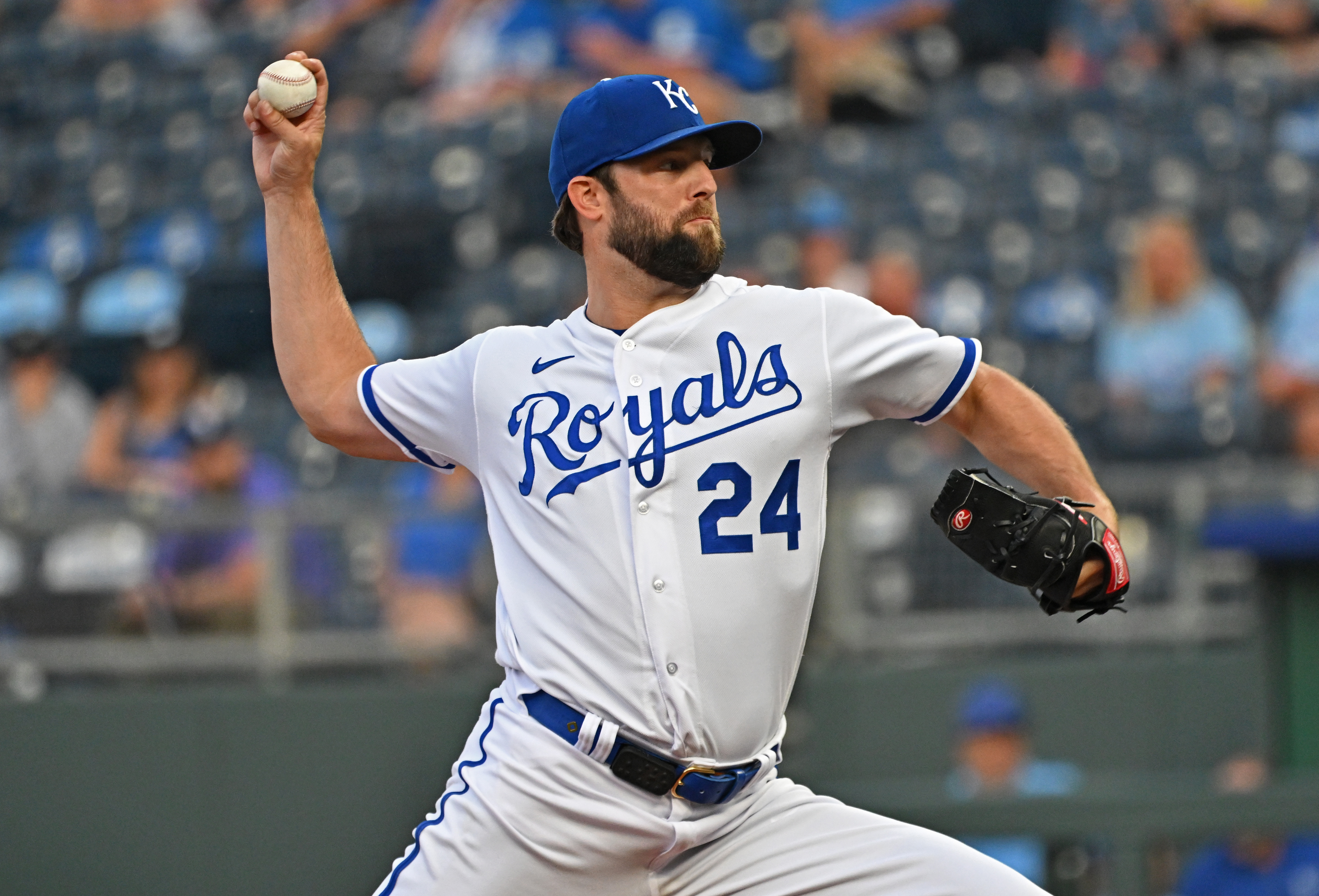 Vaughn homers as White Sox stop slide by topping Royals 7-3 - ABC7