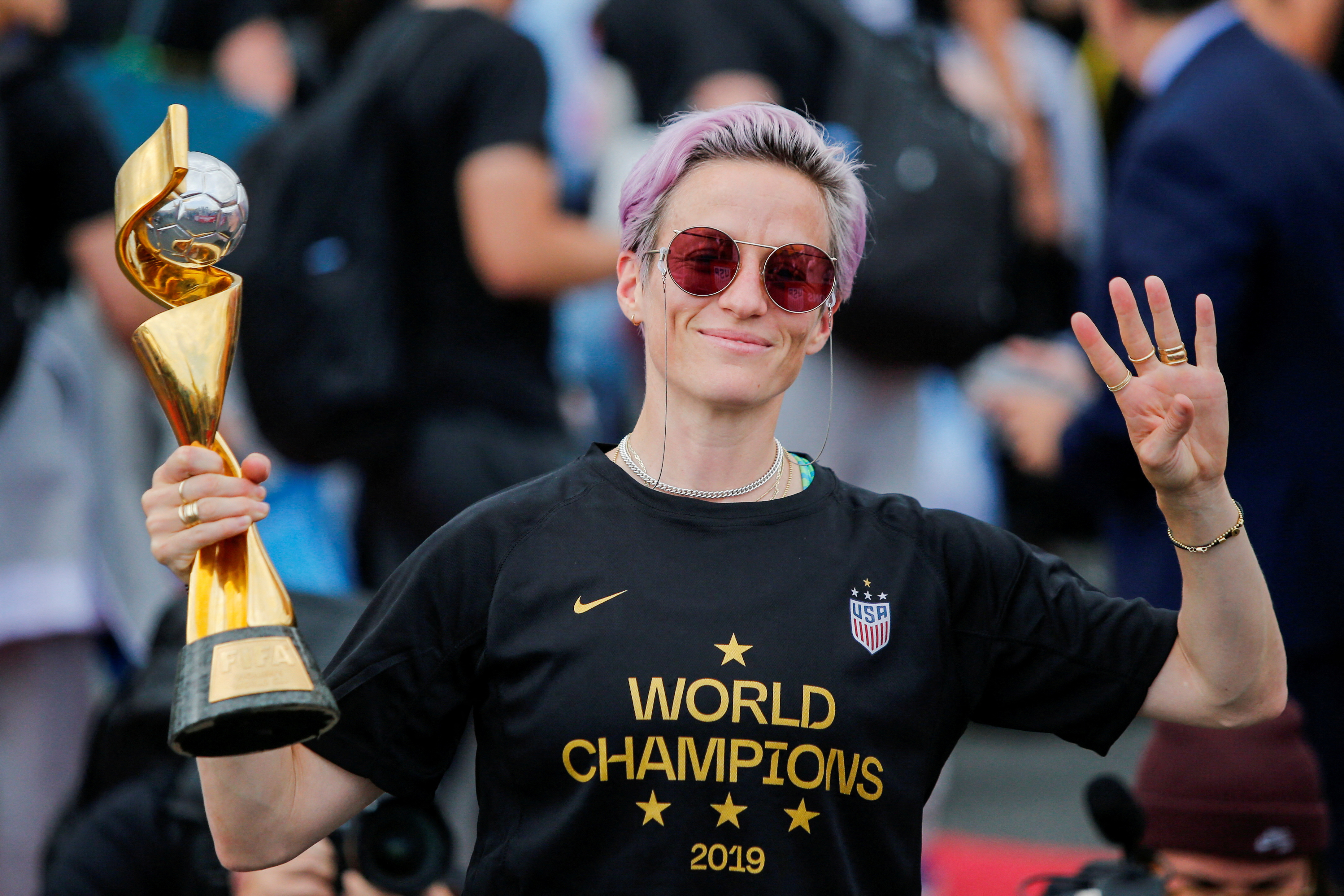 USWNT players get real about what went wrong at the 2023 World Cup in  Netflix's new doc