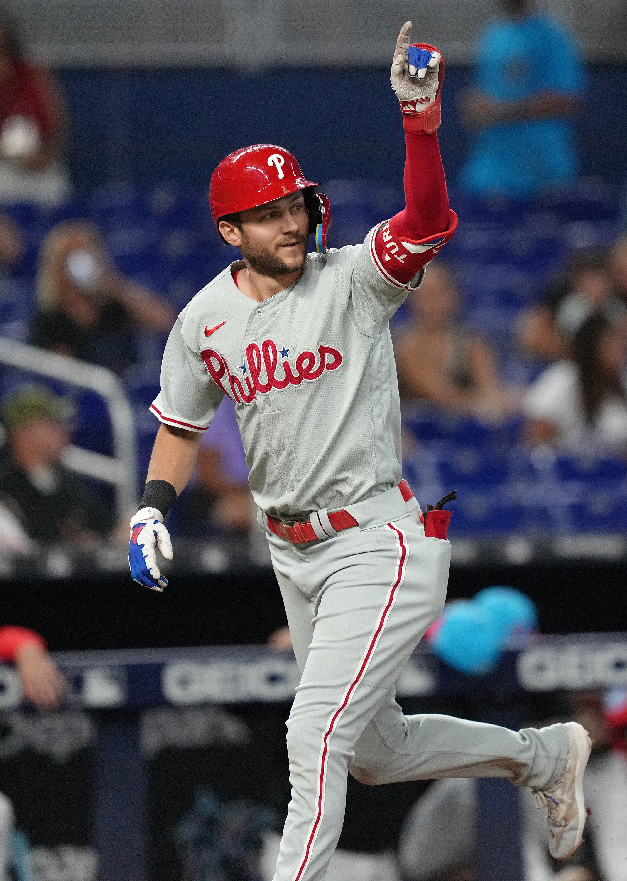 Phillies badly need a winning streak after Marlins loss