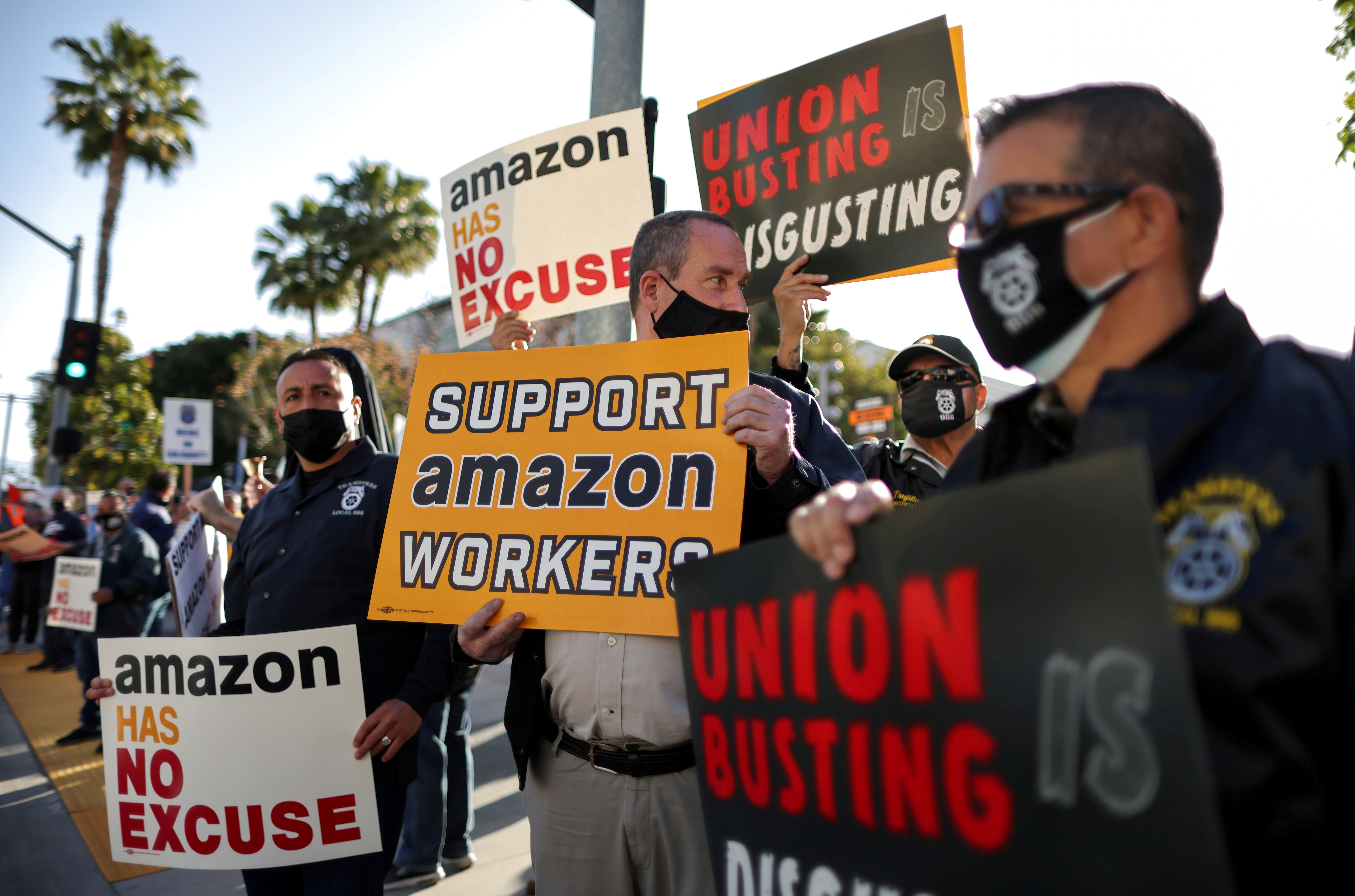 Protest in support of the unionizing efforts of the Alabama Amazon workers, in Los Angeles