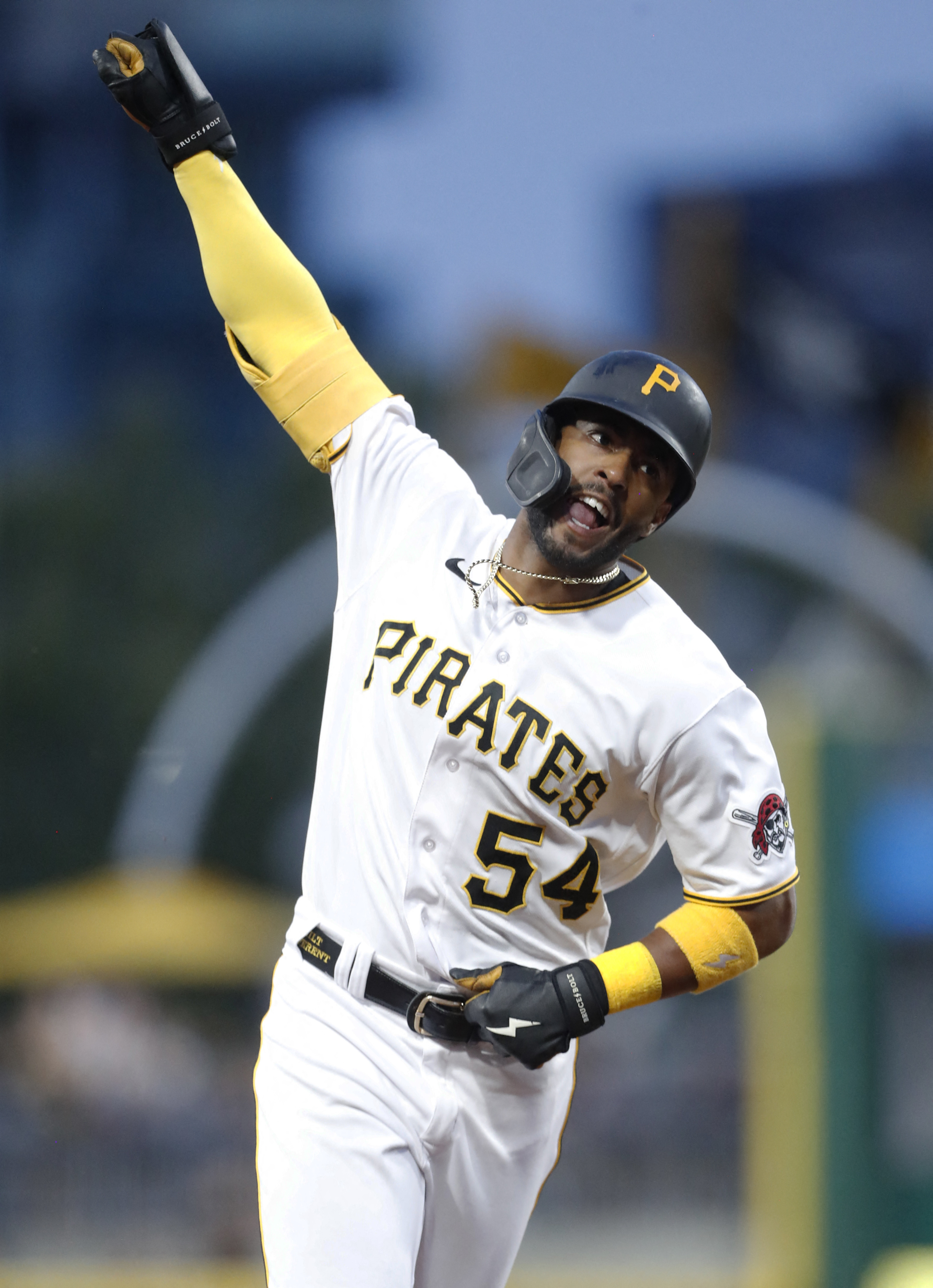 Pittsburgh Pirates on X: We ran the numbers and Ke'Bryan Hayes should win  a Gold Glove.  / X