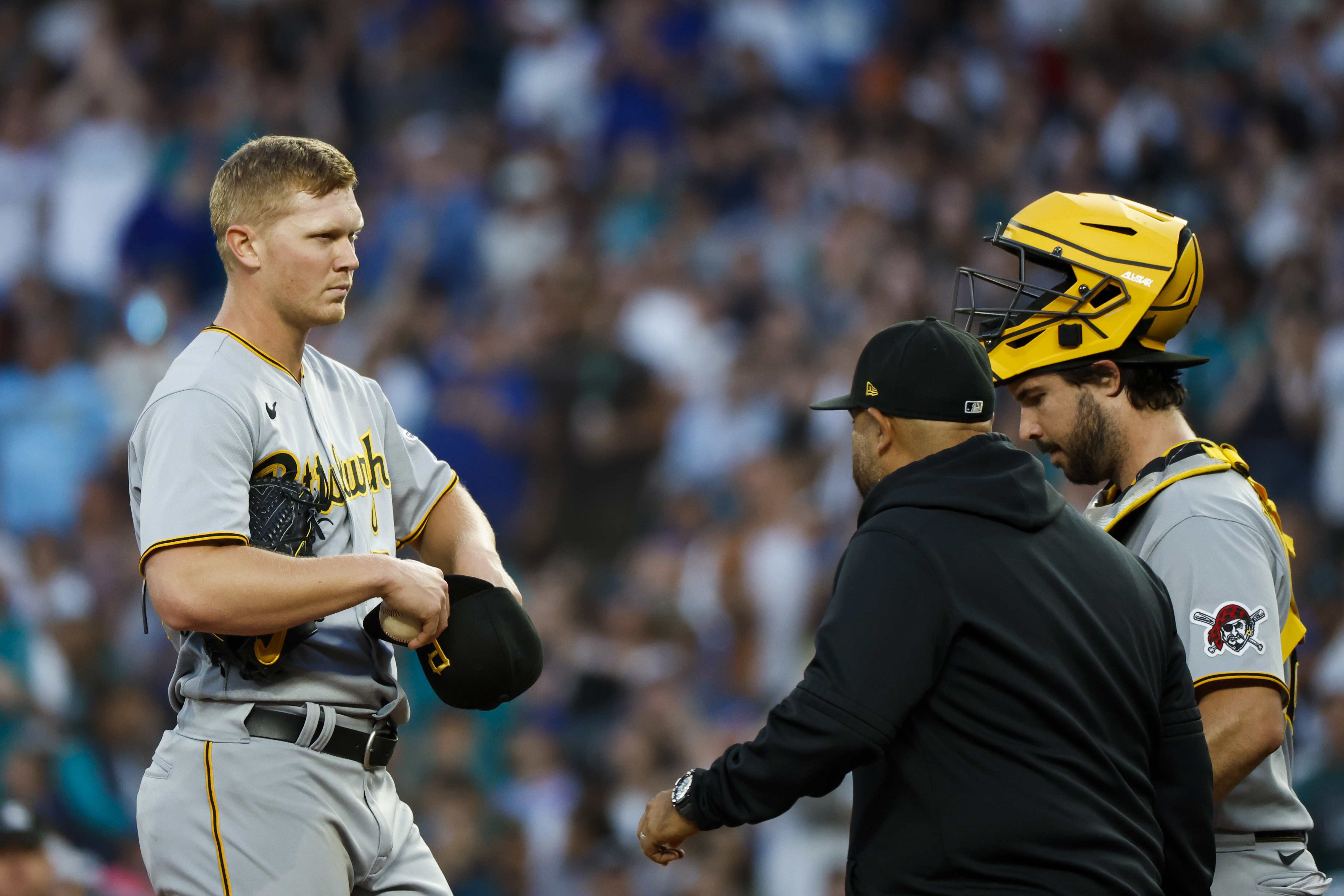 Suárez's 3-run homer lifts Mariners over Pirates 6-3 in 10 innings - The  San Diego Union-Tribune