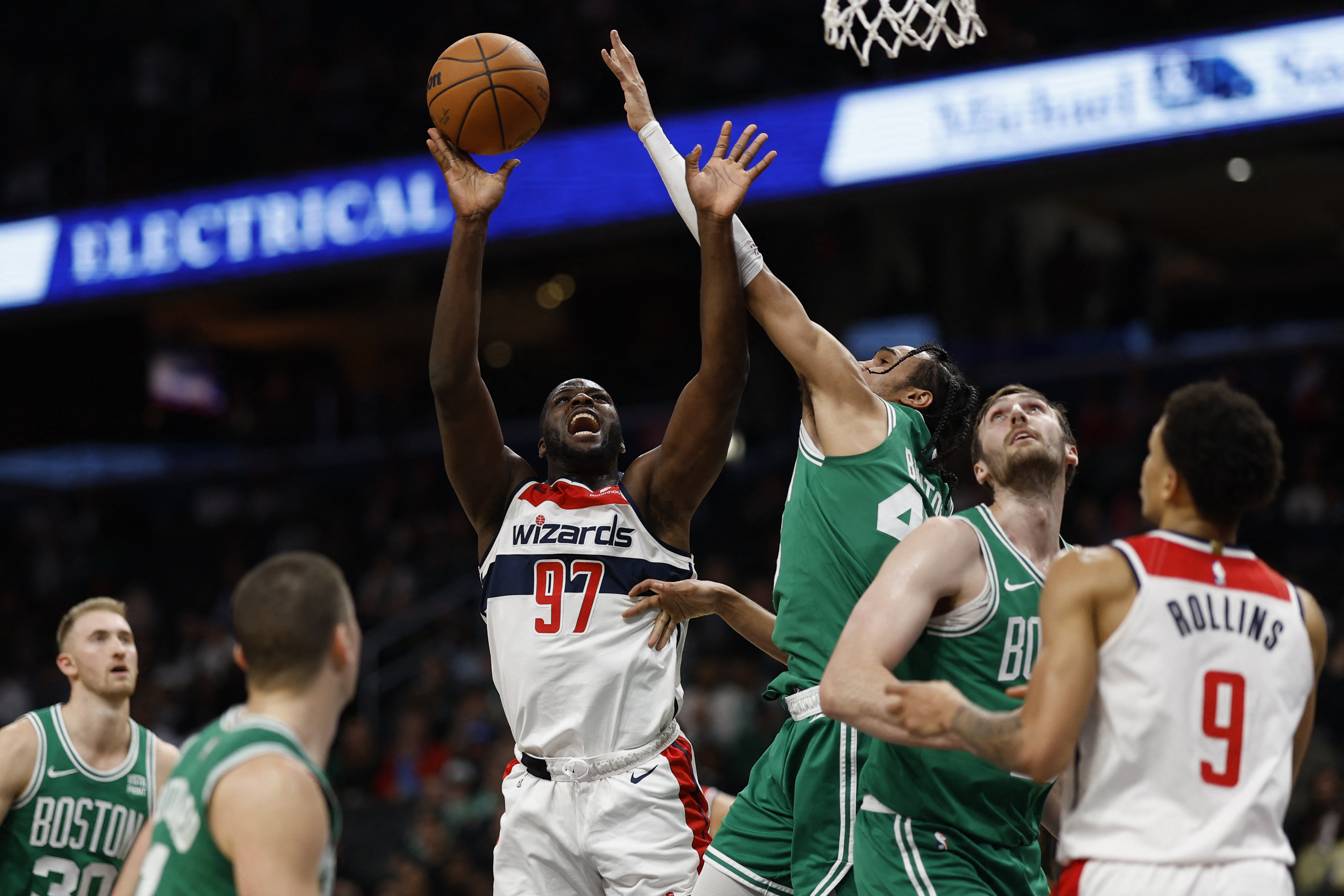 Jaylen Brown, Jayson Tatum carry Celtics to rout of Wizards | Reuters