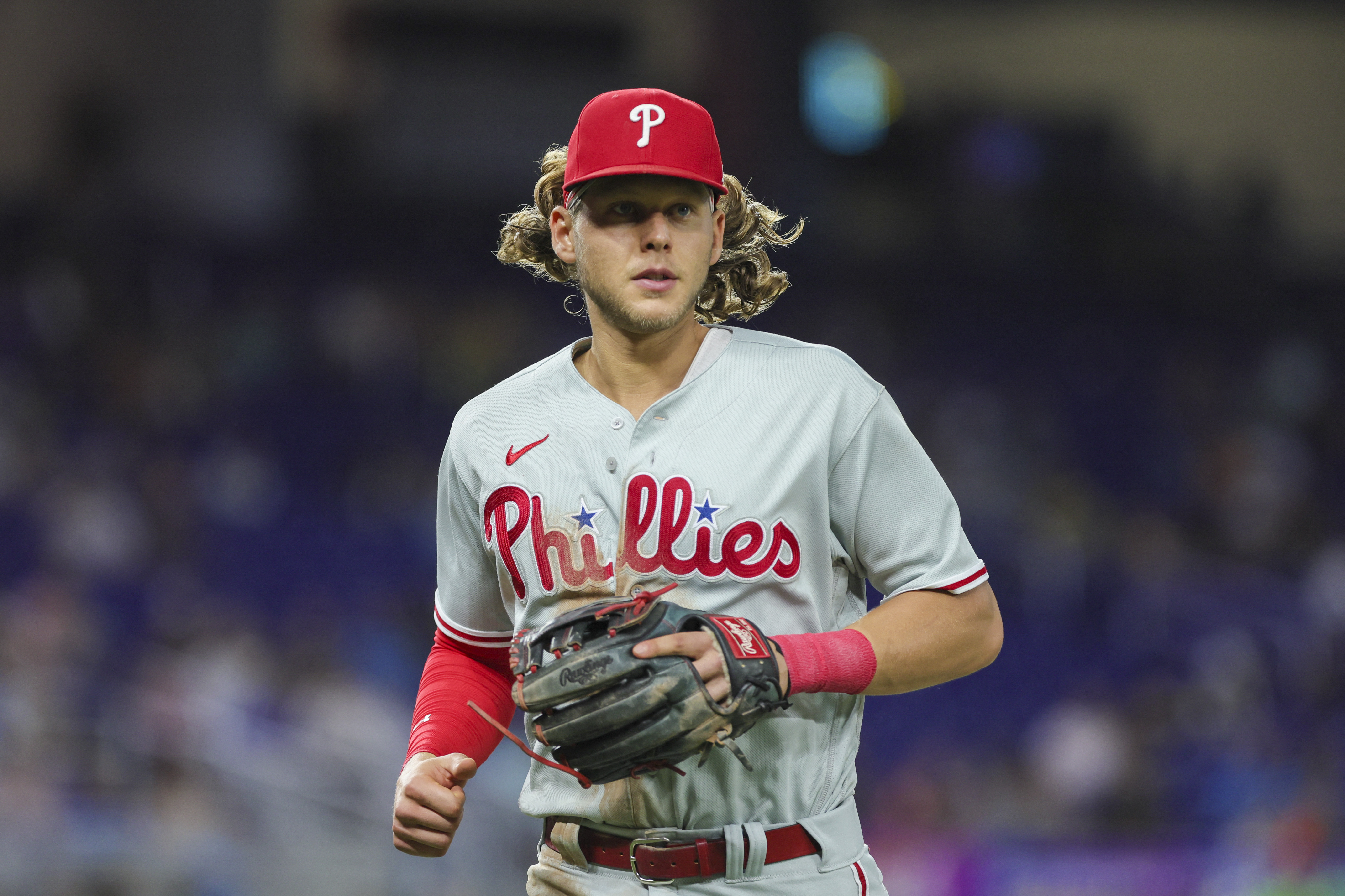 Phillies rally in ninth to stun Marlins