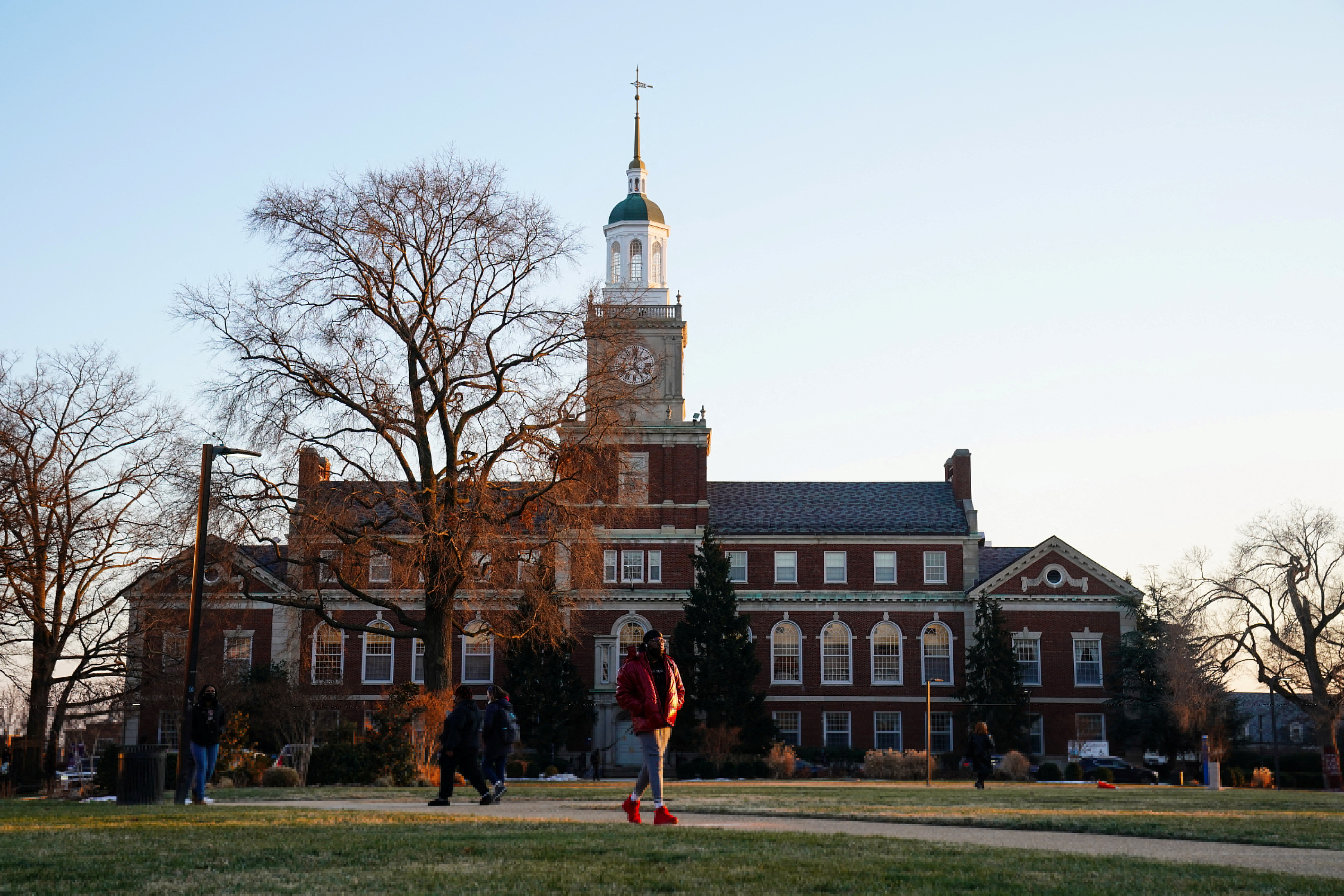 Howard University receives bomb threats in Washington