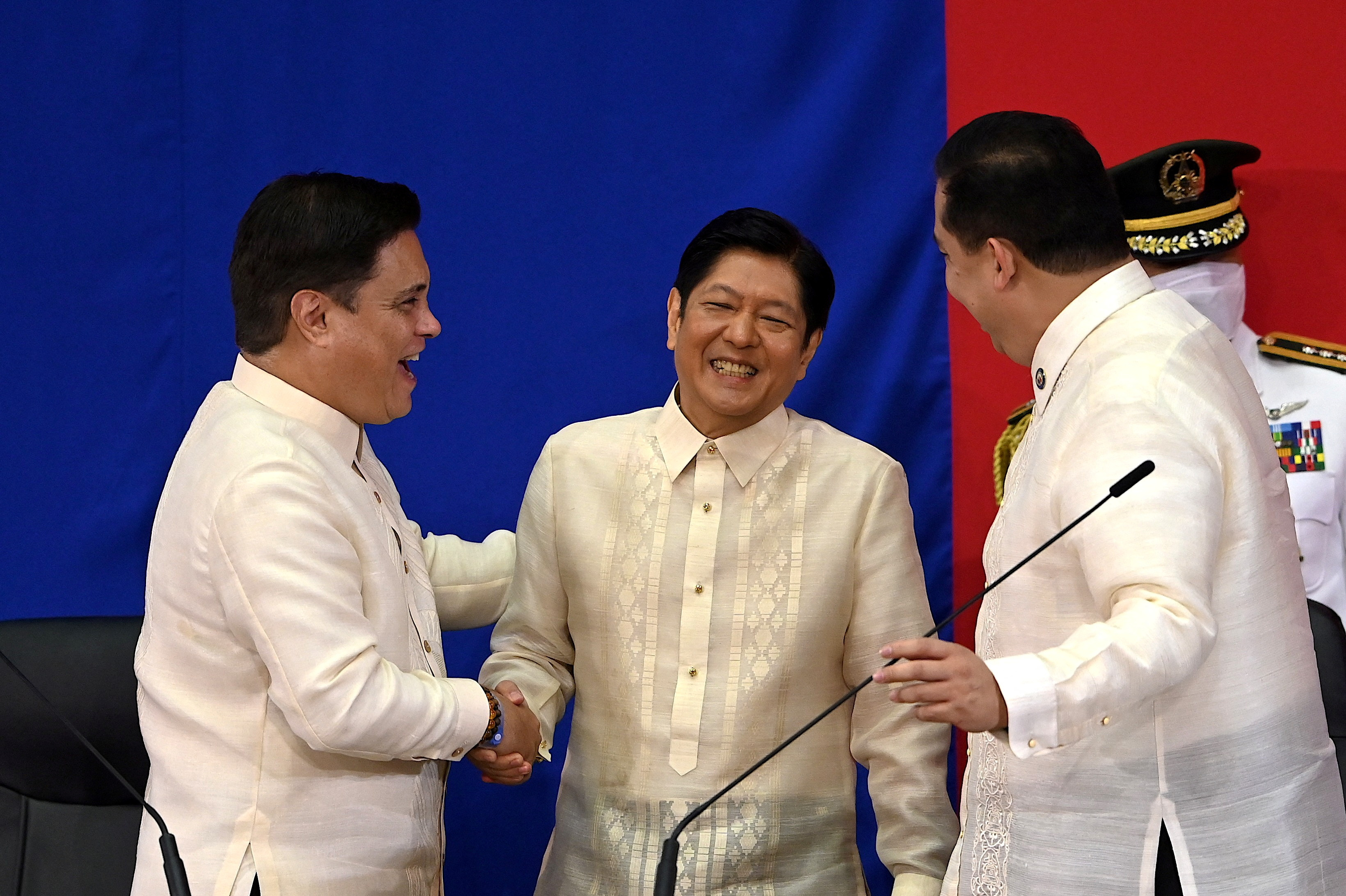 philippines-lower-house-opens-door-to-amending-charter-reuters