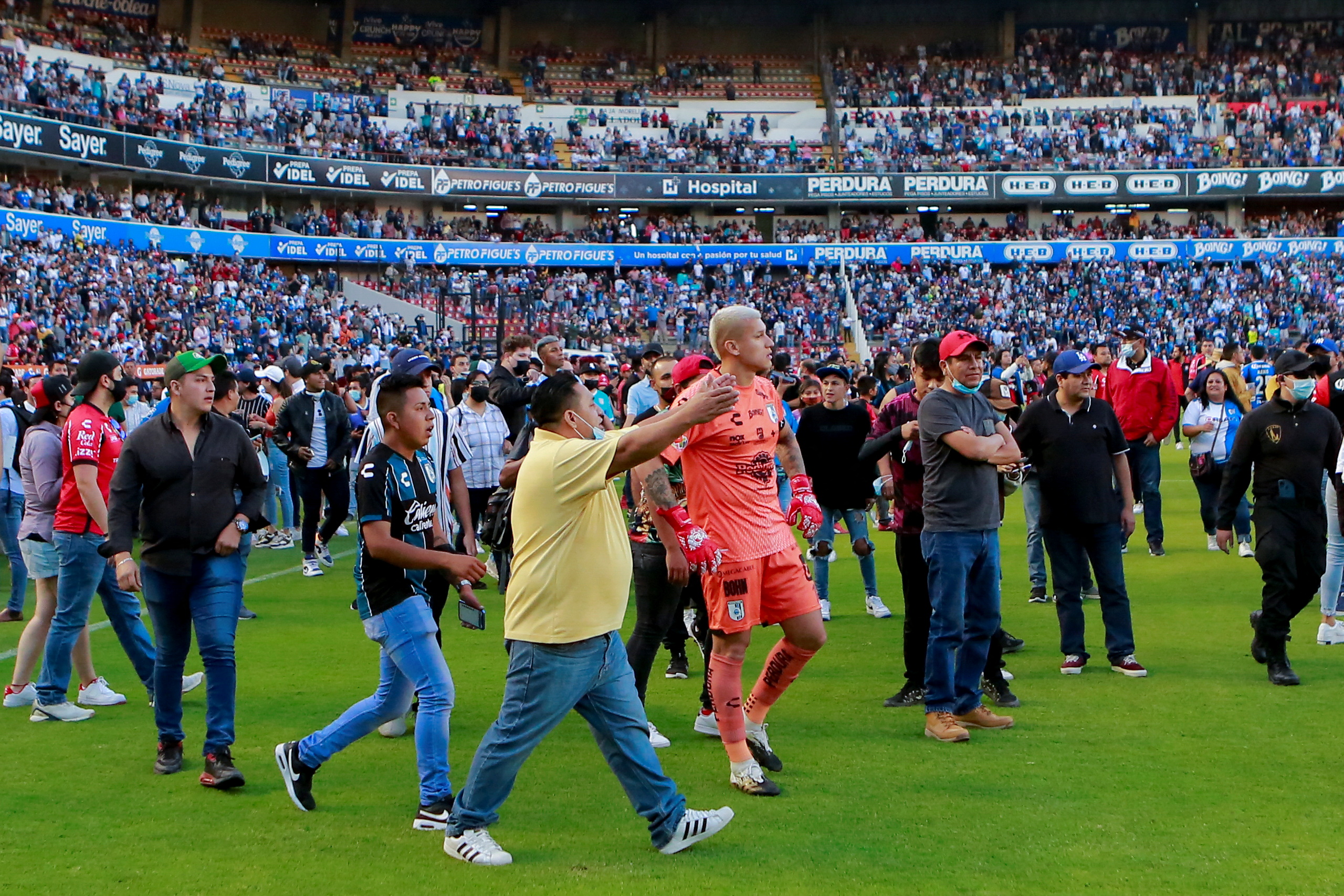 Mexico suspends league soccer matches after massive brawl