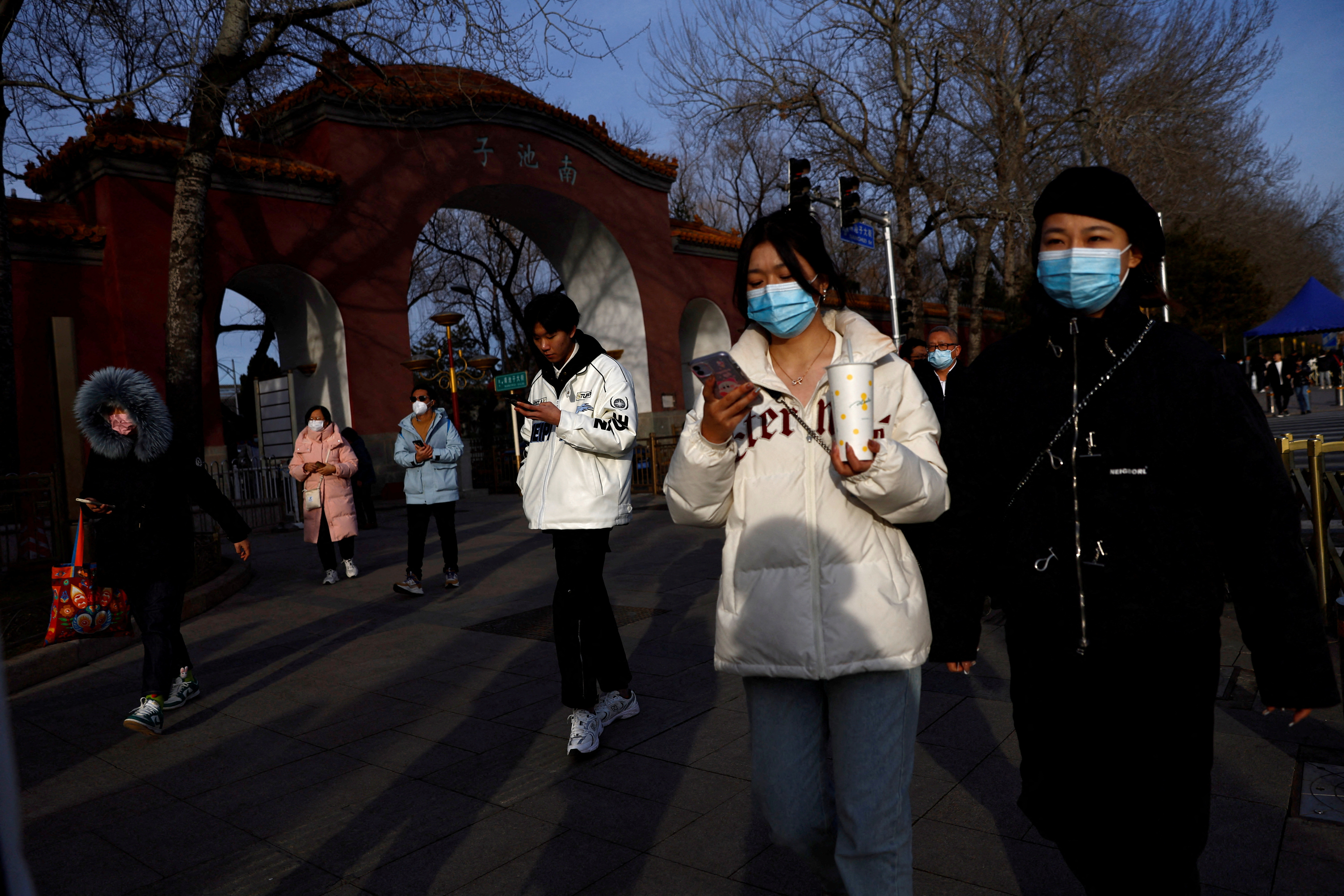 中国で呼吸器疾患増加、ＷＨＯが報告要請 中国当局はデータ提供 - ロイター (Reuters Japan)