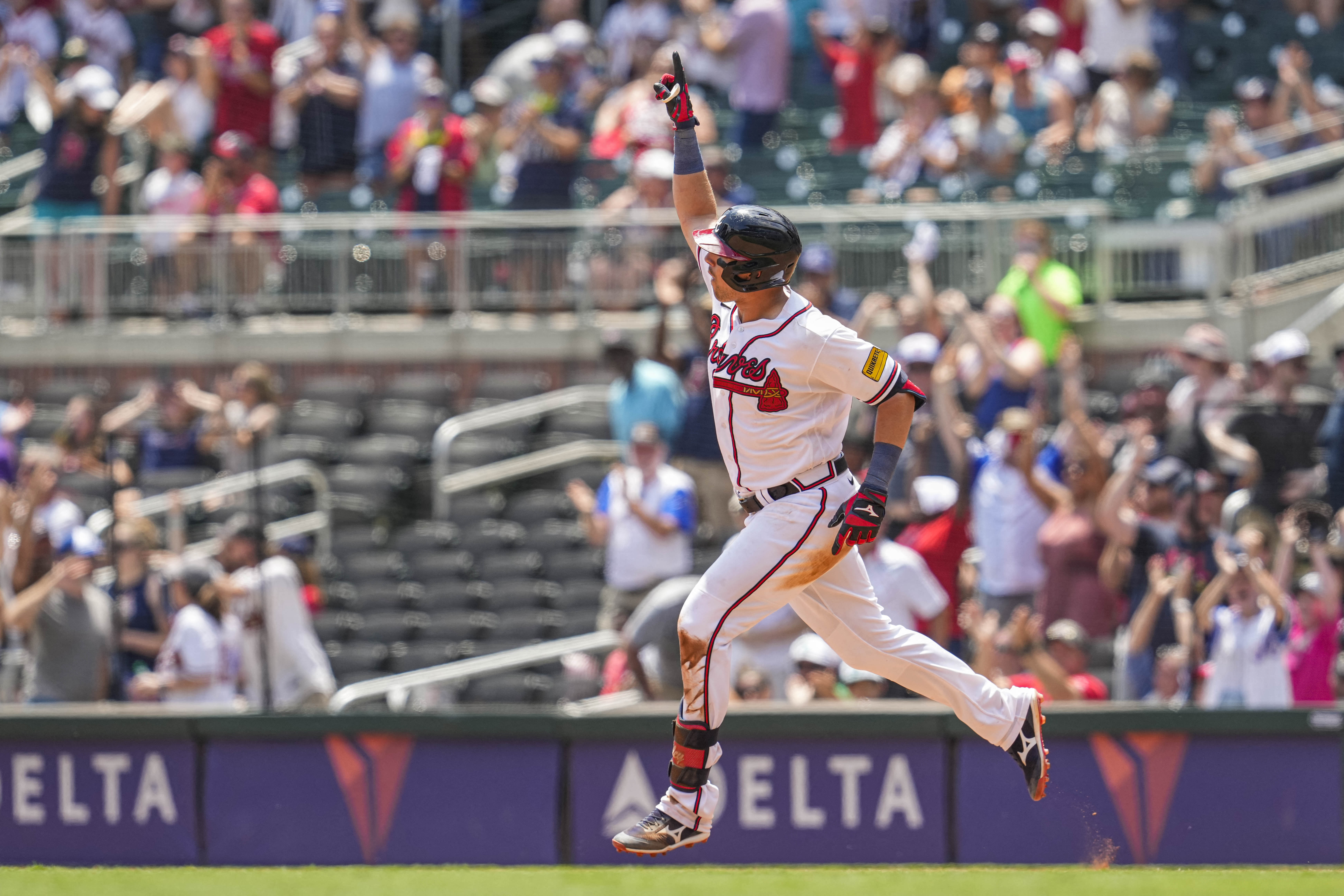 Braves rally to beat Rangers, but Matt Olson's strikeout-plagued slump  continues - The Athletic