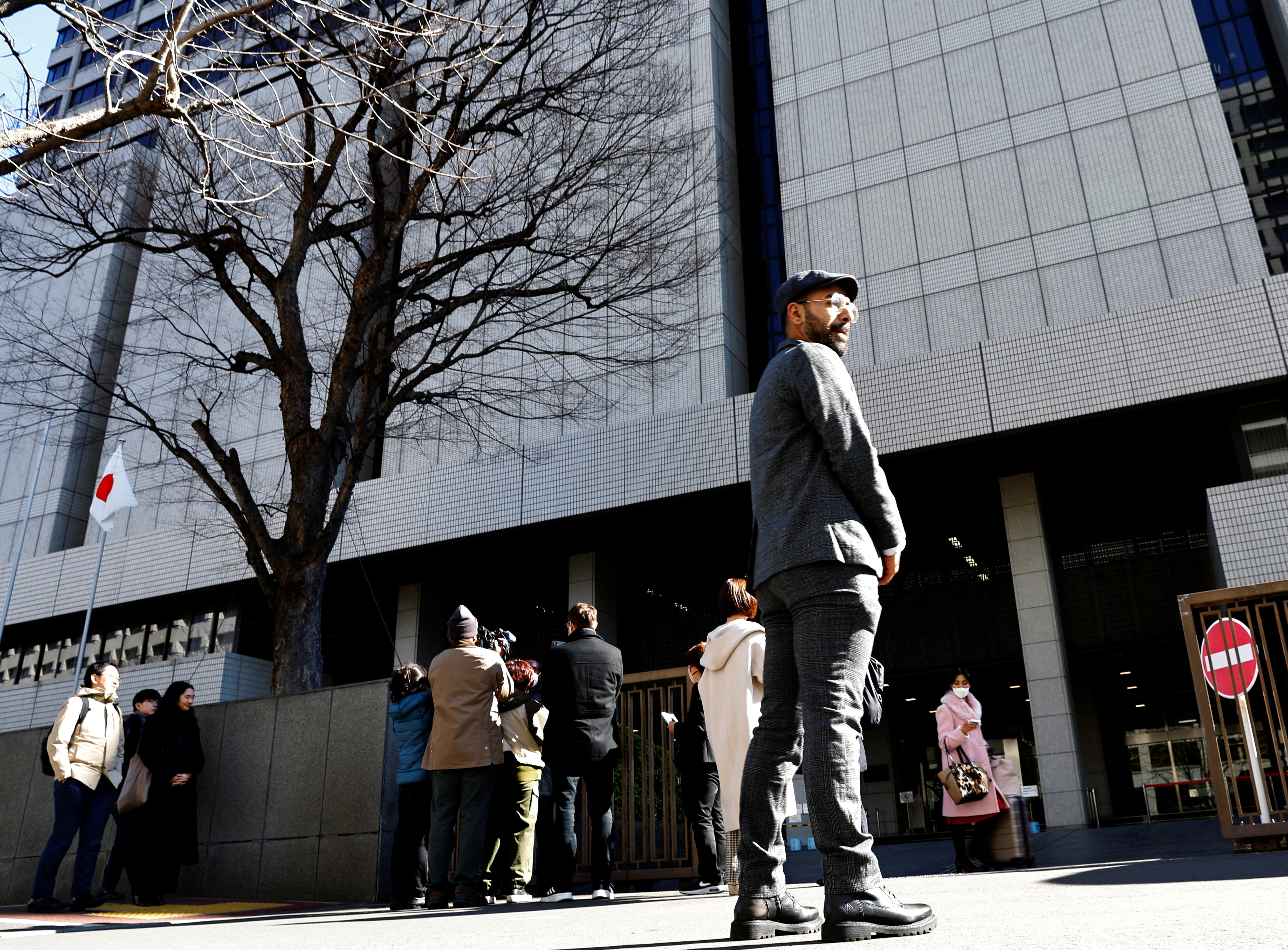 Foreign-born residents of Japan filed a lawsuit against the national and local governments over alleged illegal questioning by police based on racial profilingin Tokyo