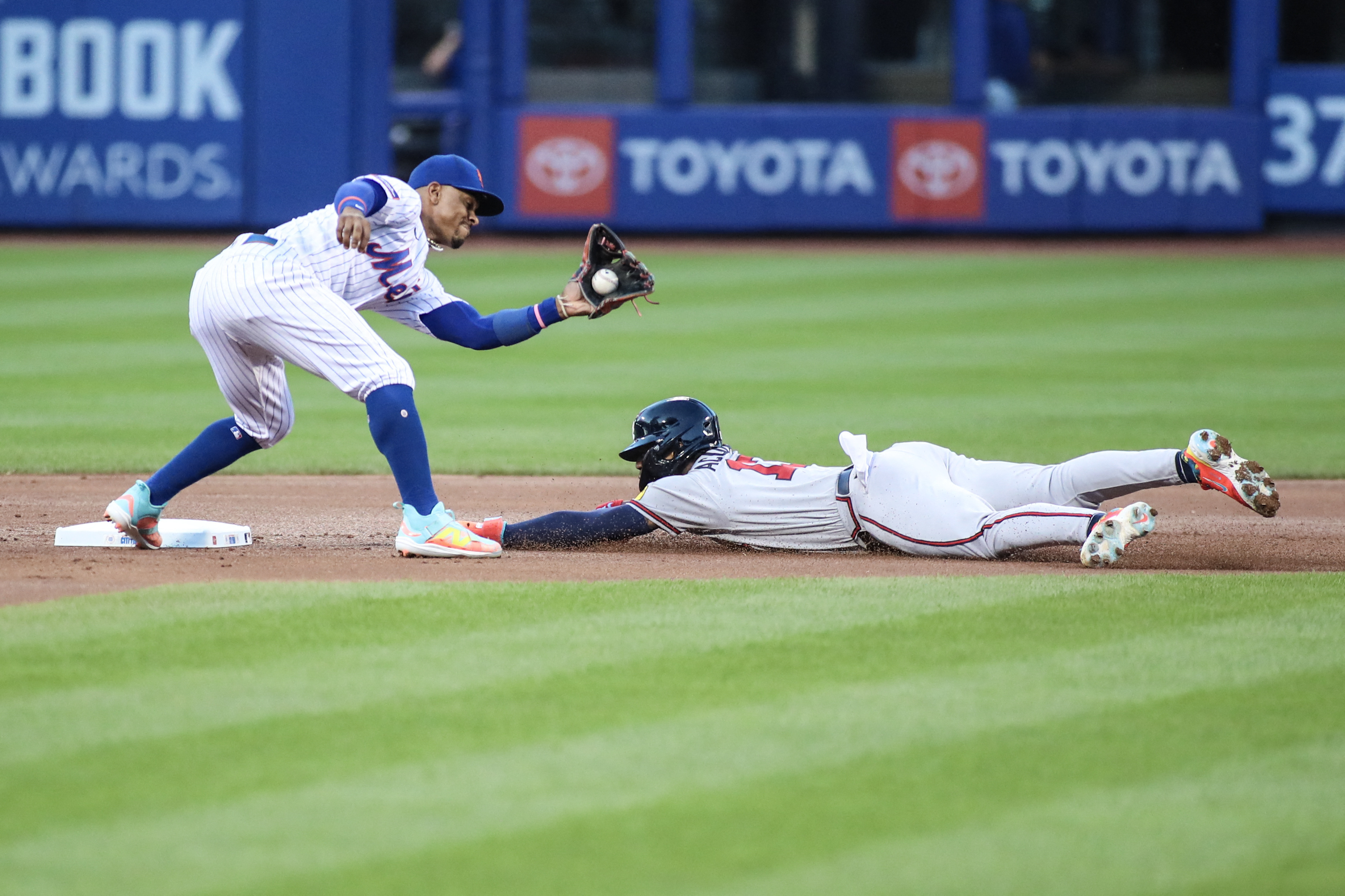 Revisiting the Mets' sweep of the Braves in first-ever National League  Championship Series - Amazin' Avenue