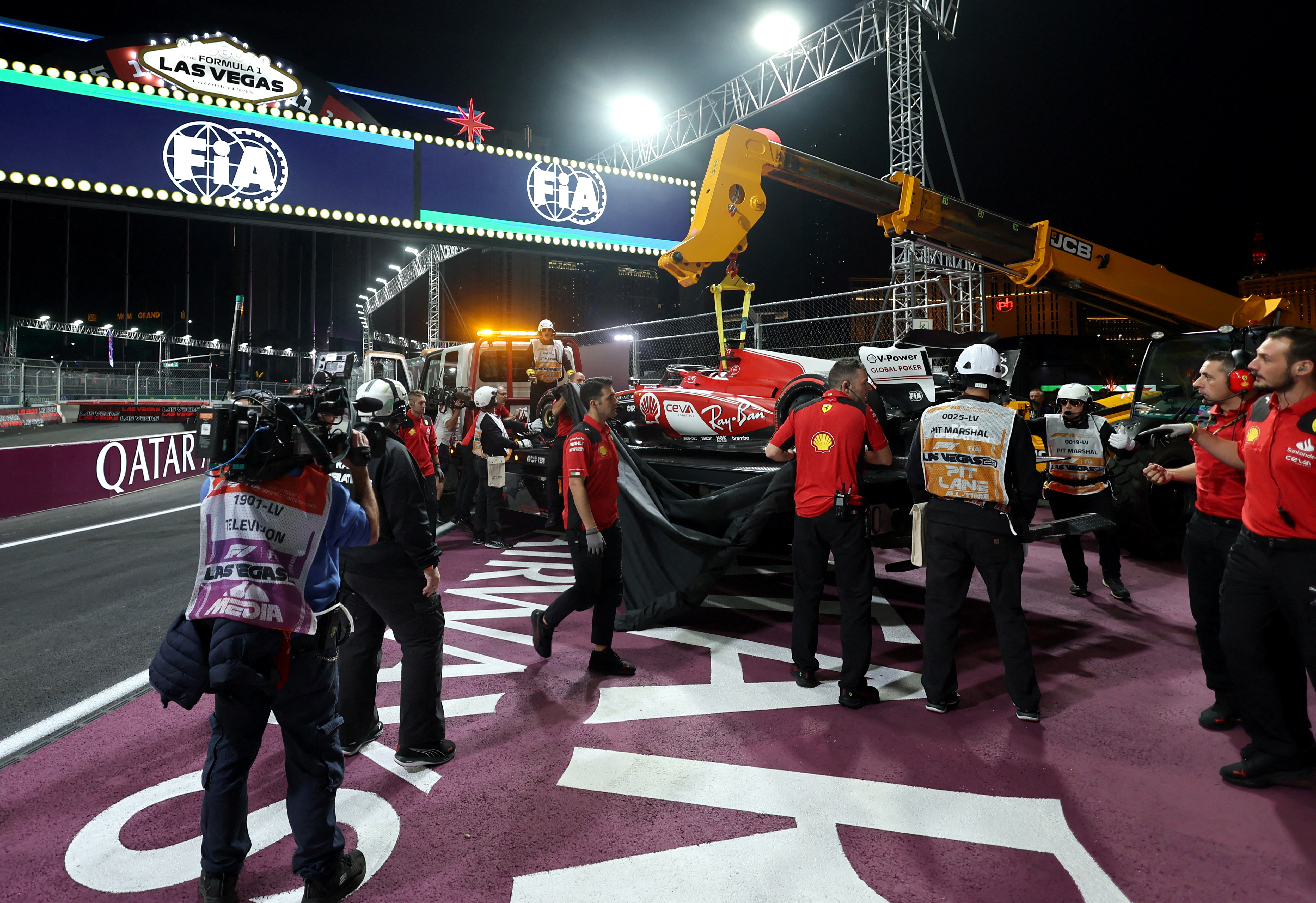 Las Vegas Grand Prix pit lane, Major concerns pit exit