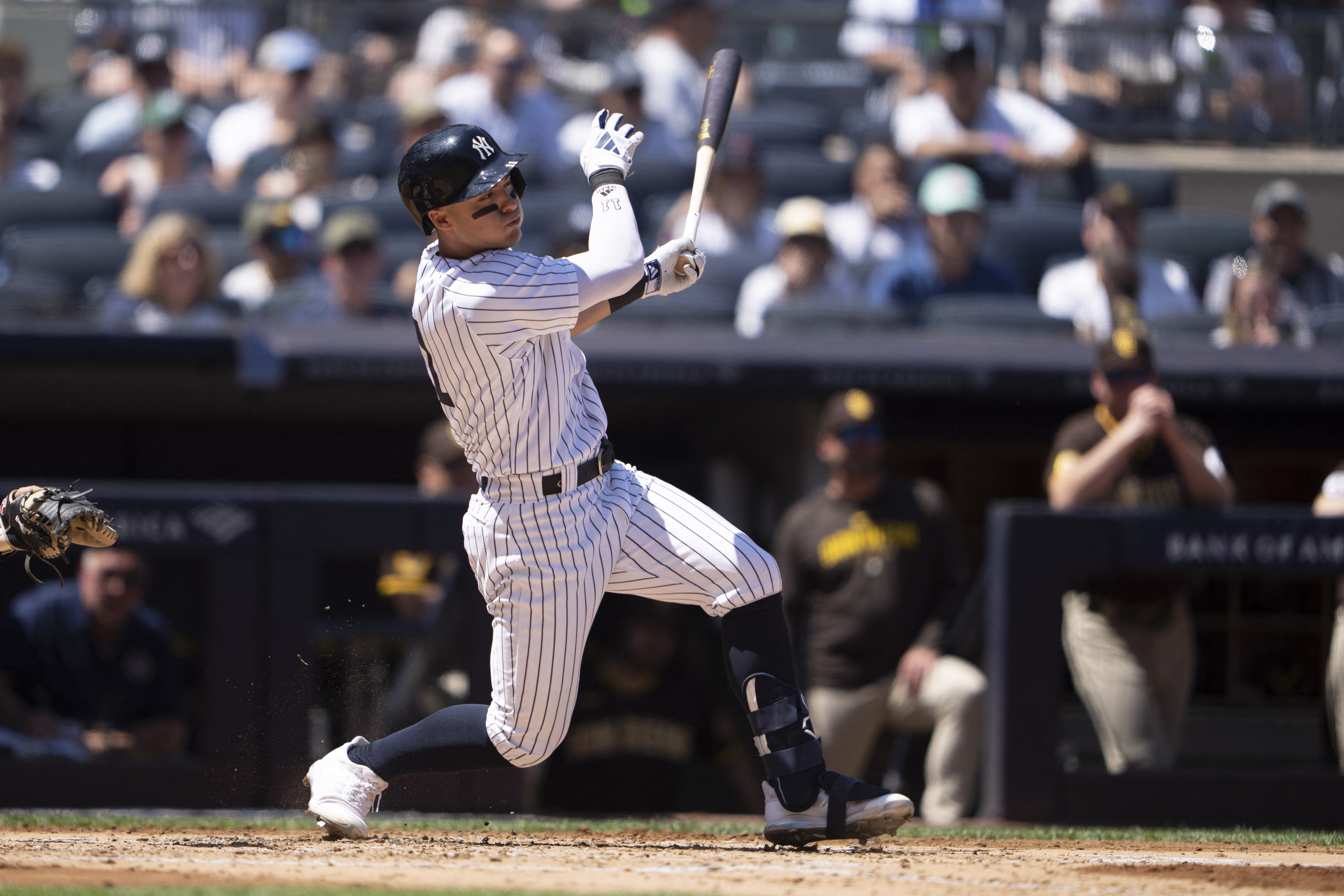 Yankees score 7 runs off Yu Darvish in third inning leading to 10-7 victory  over Padres, National Sports