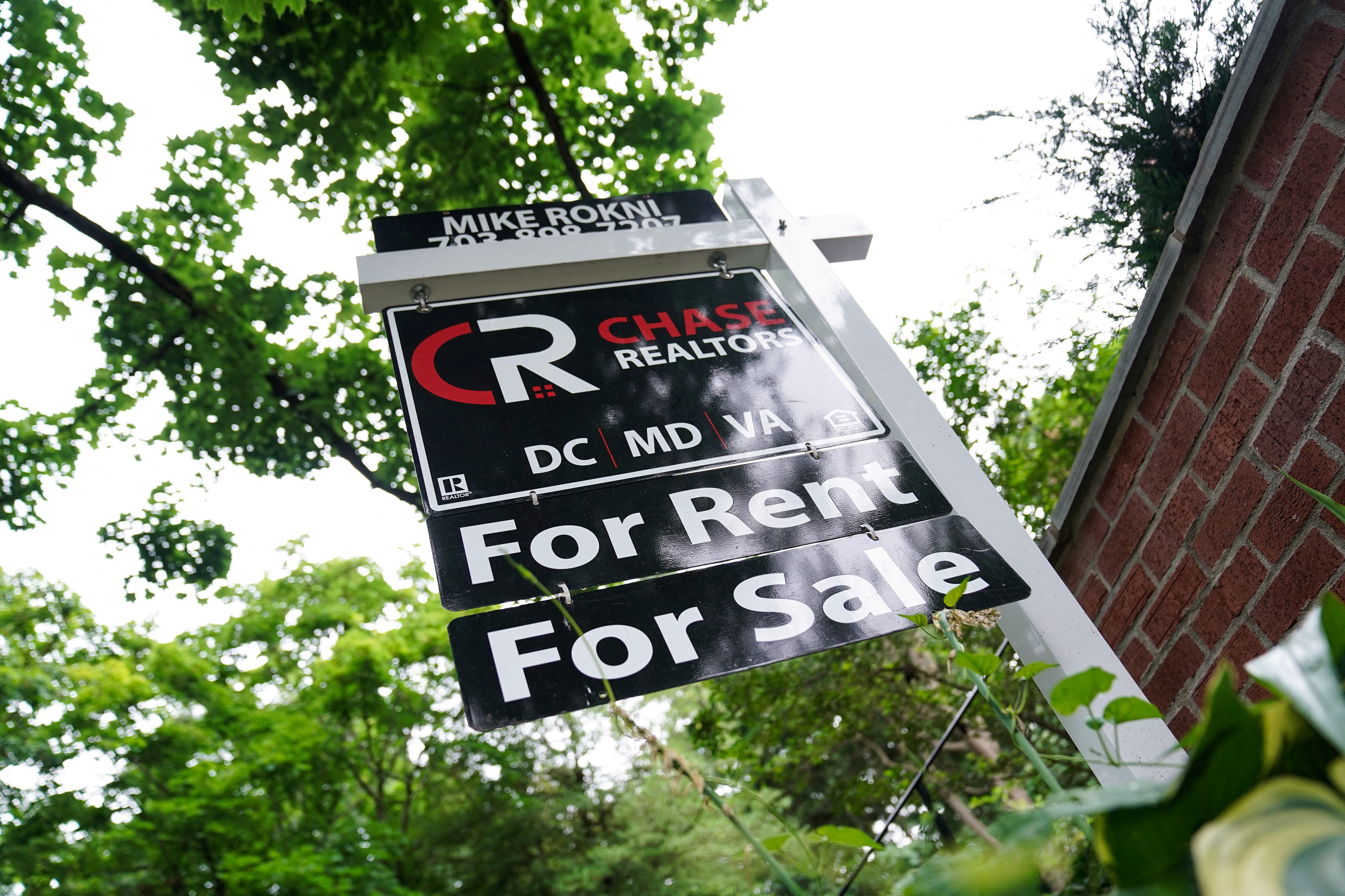 米住宅価格指数、8月前年比は3カ月連続で伸び加速＝ＦＨＦＡ | ロイター