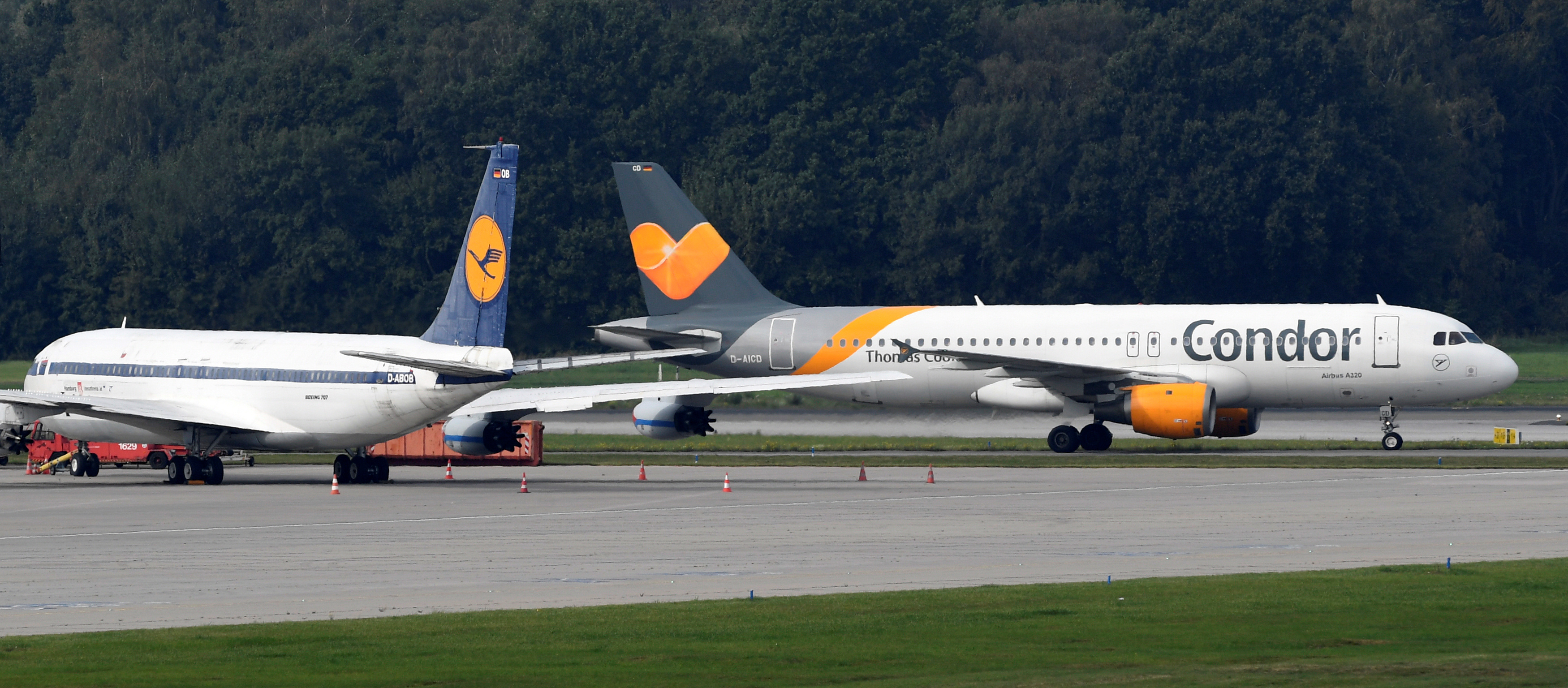 German cartel office: Lufthansa must not end co-operation deals with Condor
