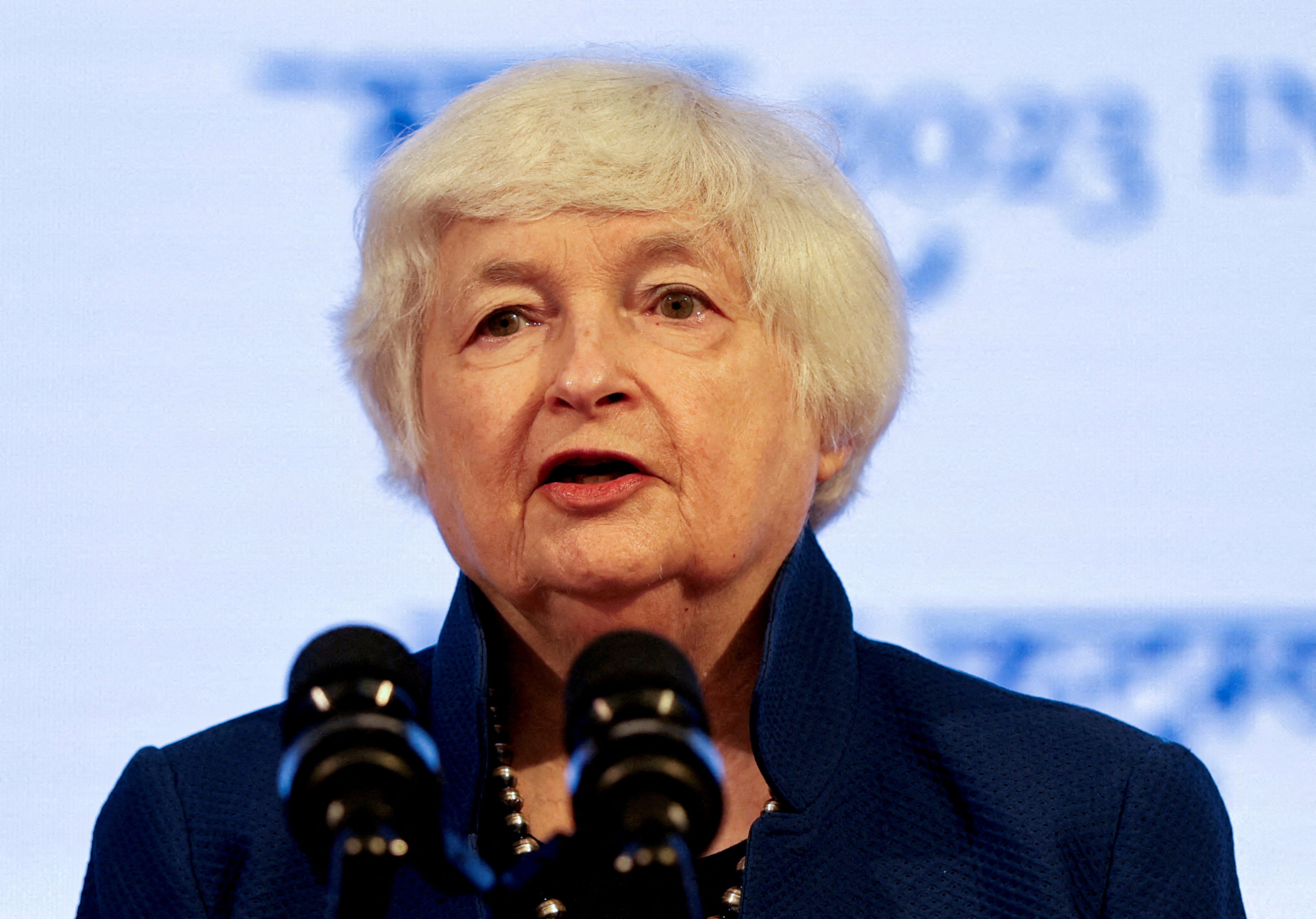 Yellen says US GDP is a “good, solid number” and may keep bond yields high