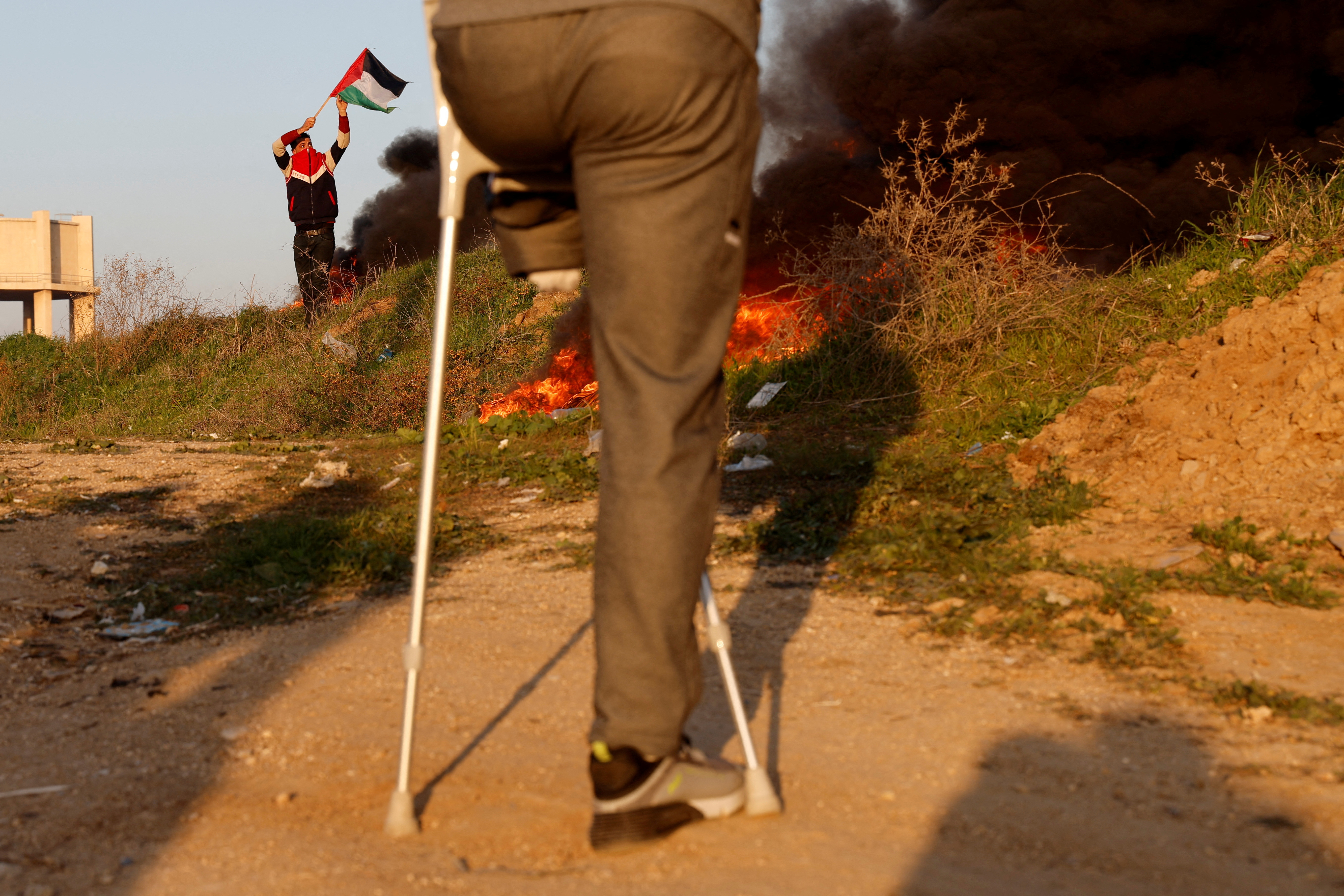 Palestinians clash with Israeli forces, east of Gaza City