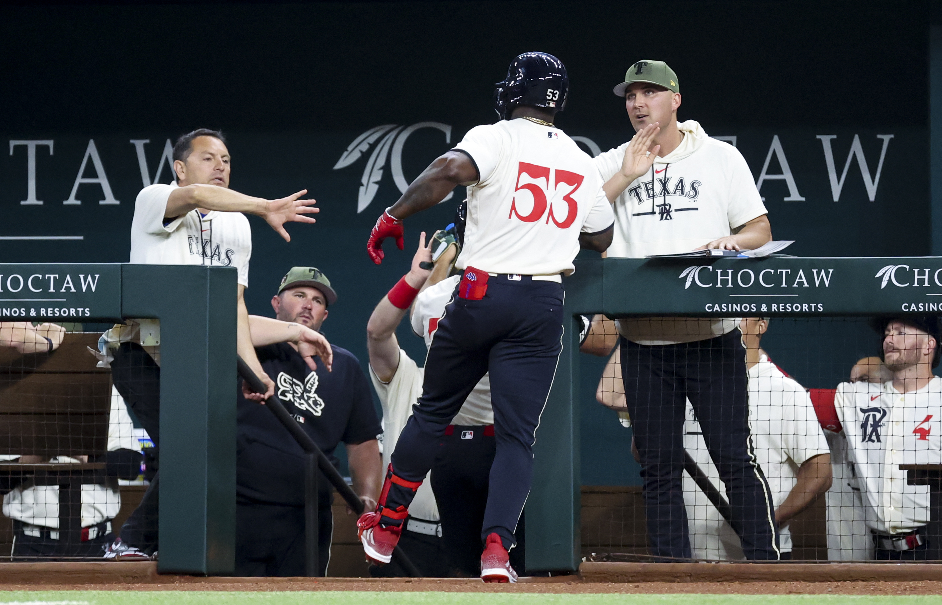 Rockies lose to Rangers, 7-2, in Karl Kauffmann's big-league debut