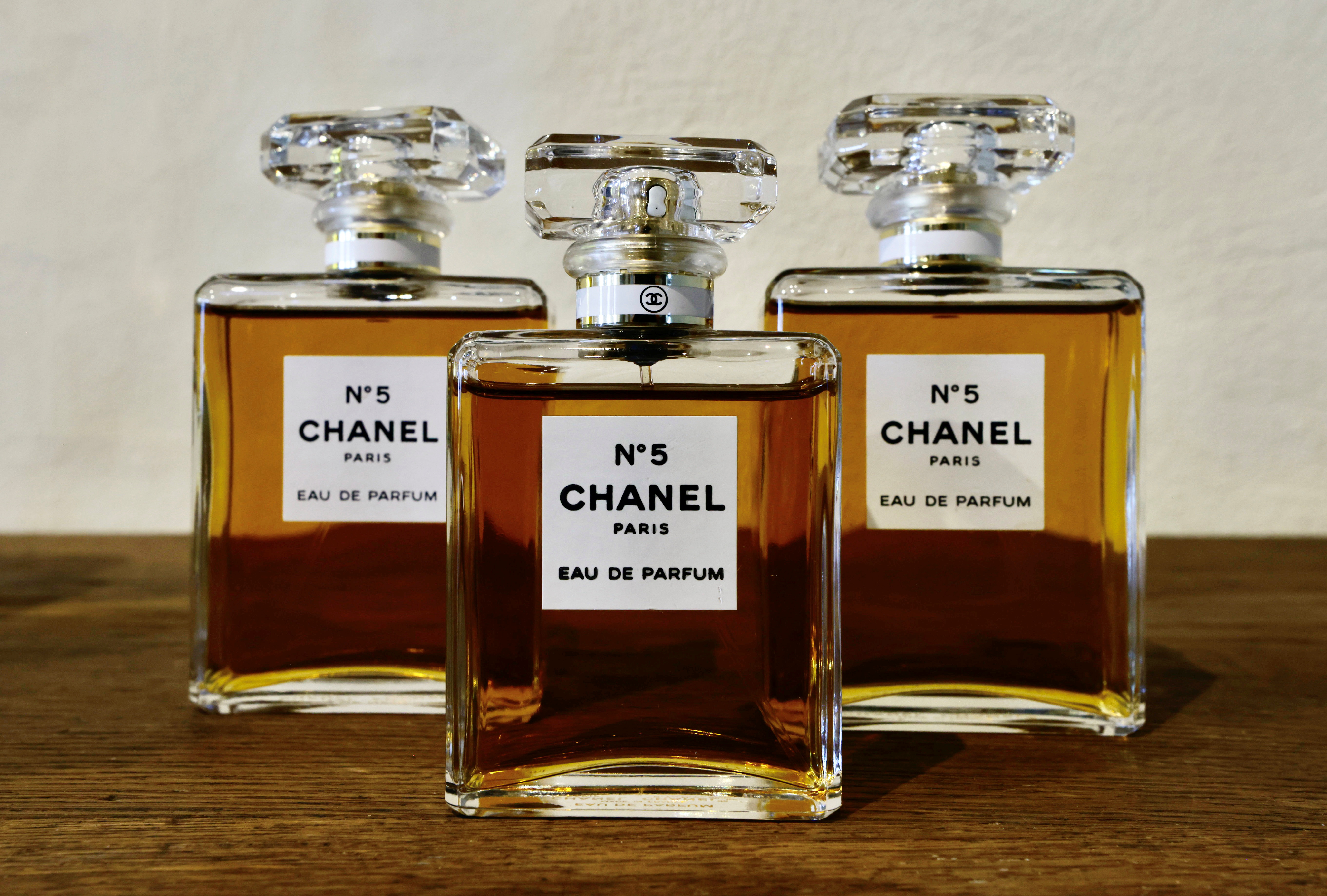 chanel no 5 flowers