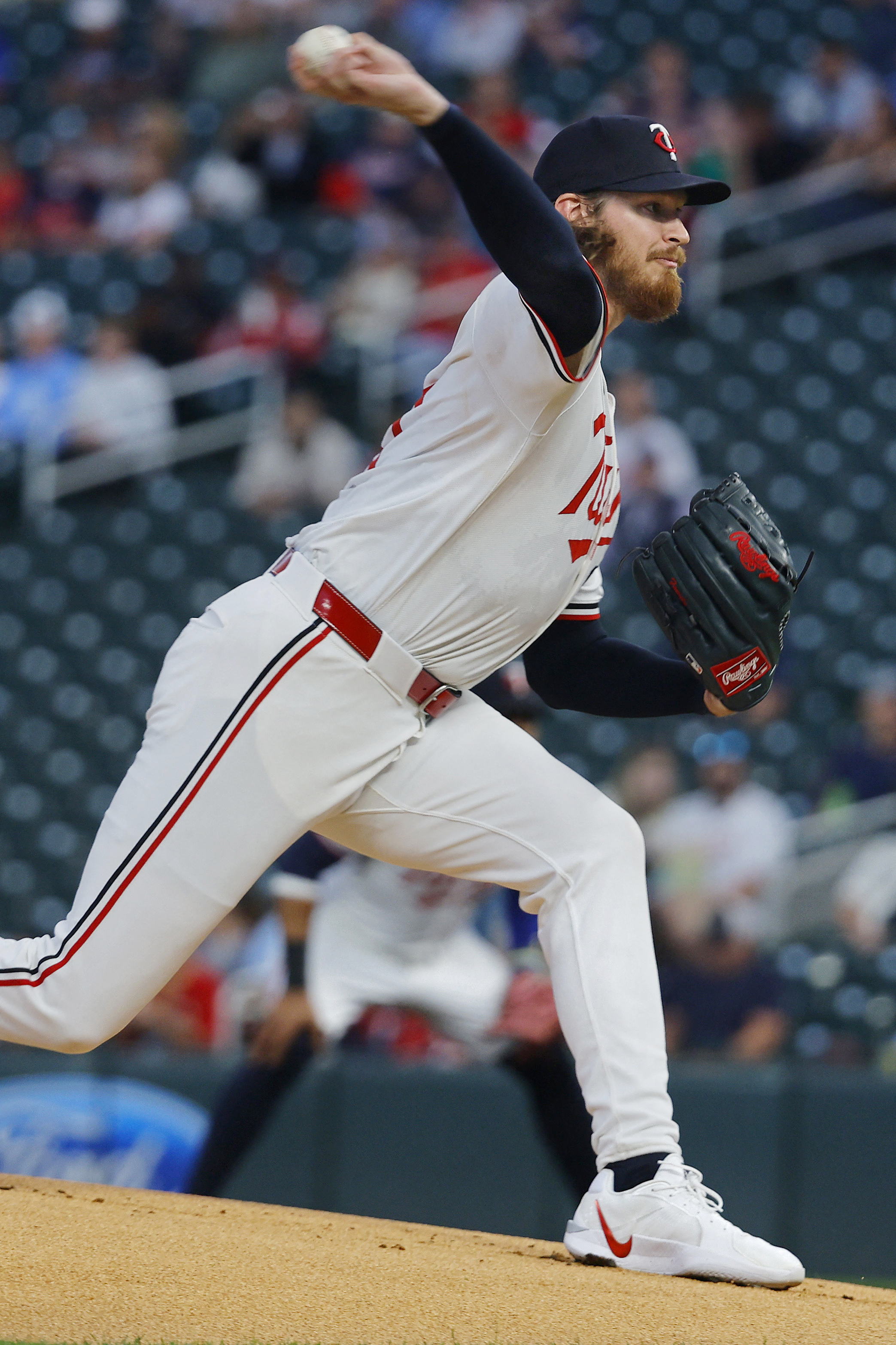 Marlins drop Twins farther back in wild-card race | Reuters