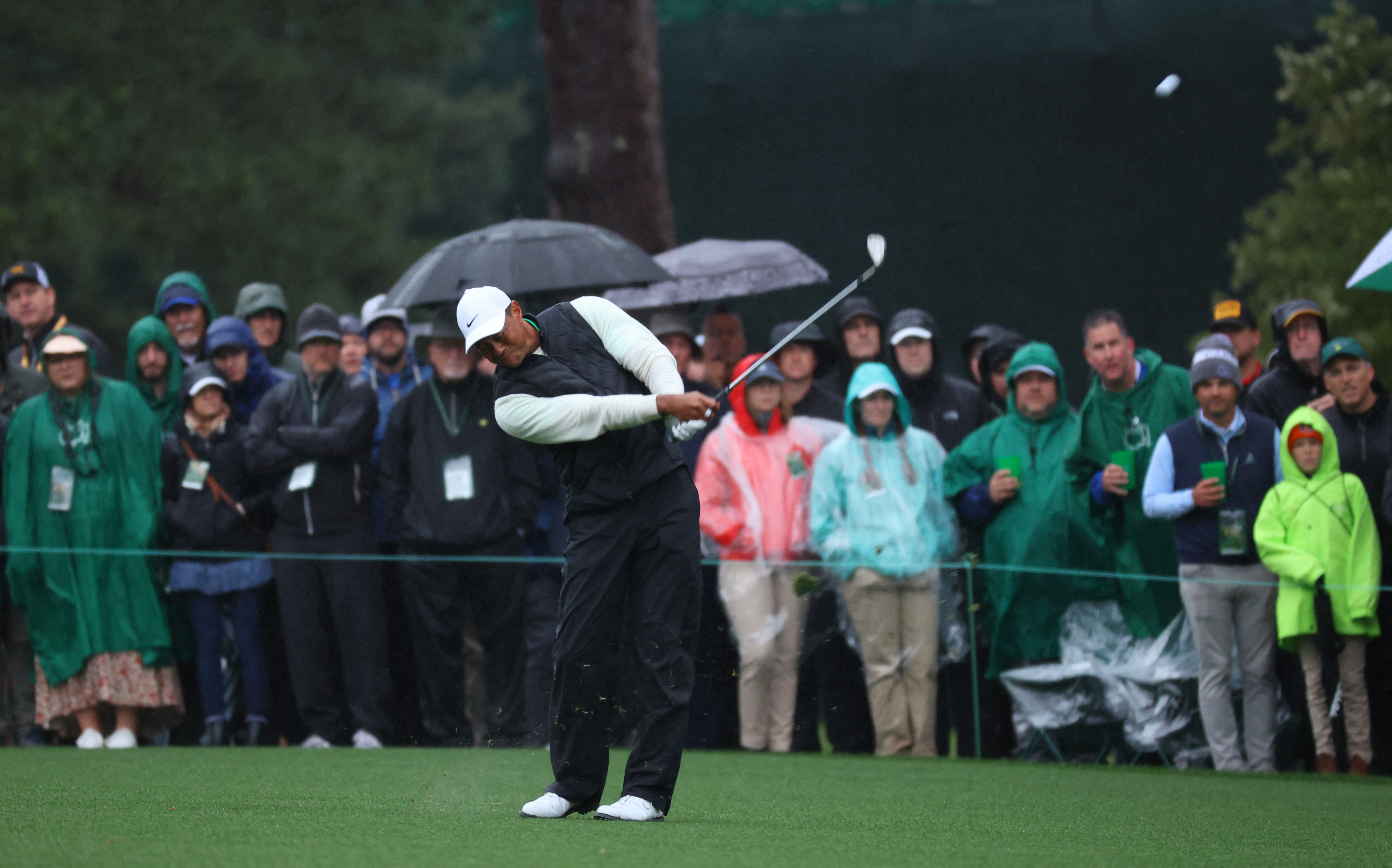 Tiger Woods withdraws from Masters due to injury