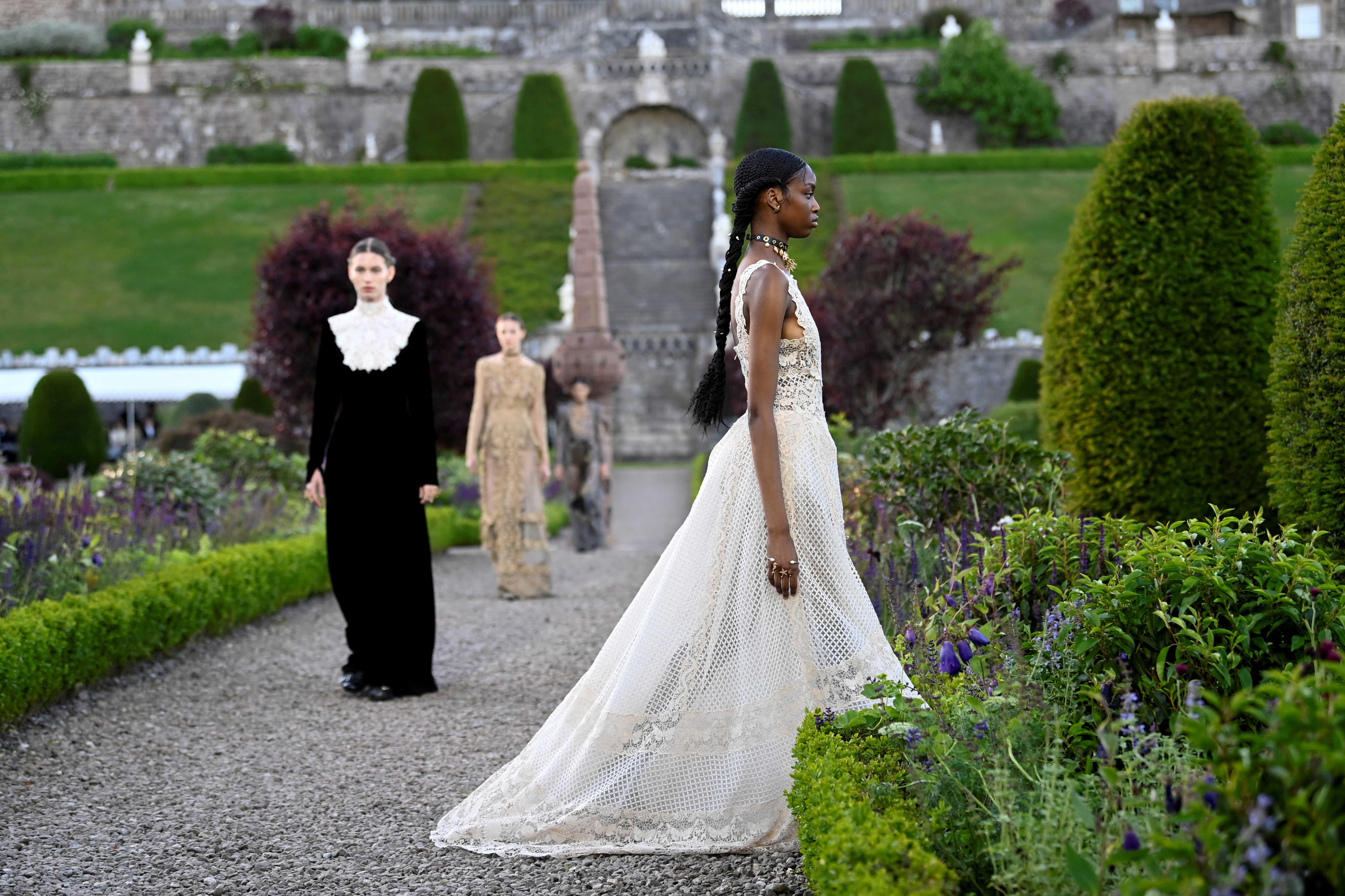 With thistles and tartan, Dior pays tribute to Scotland in cruise