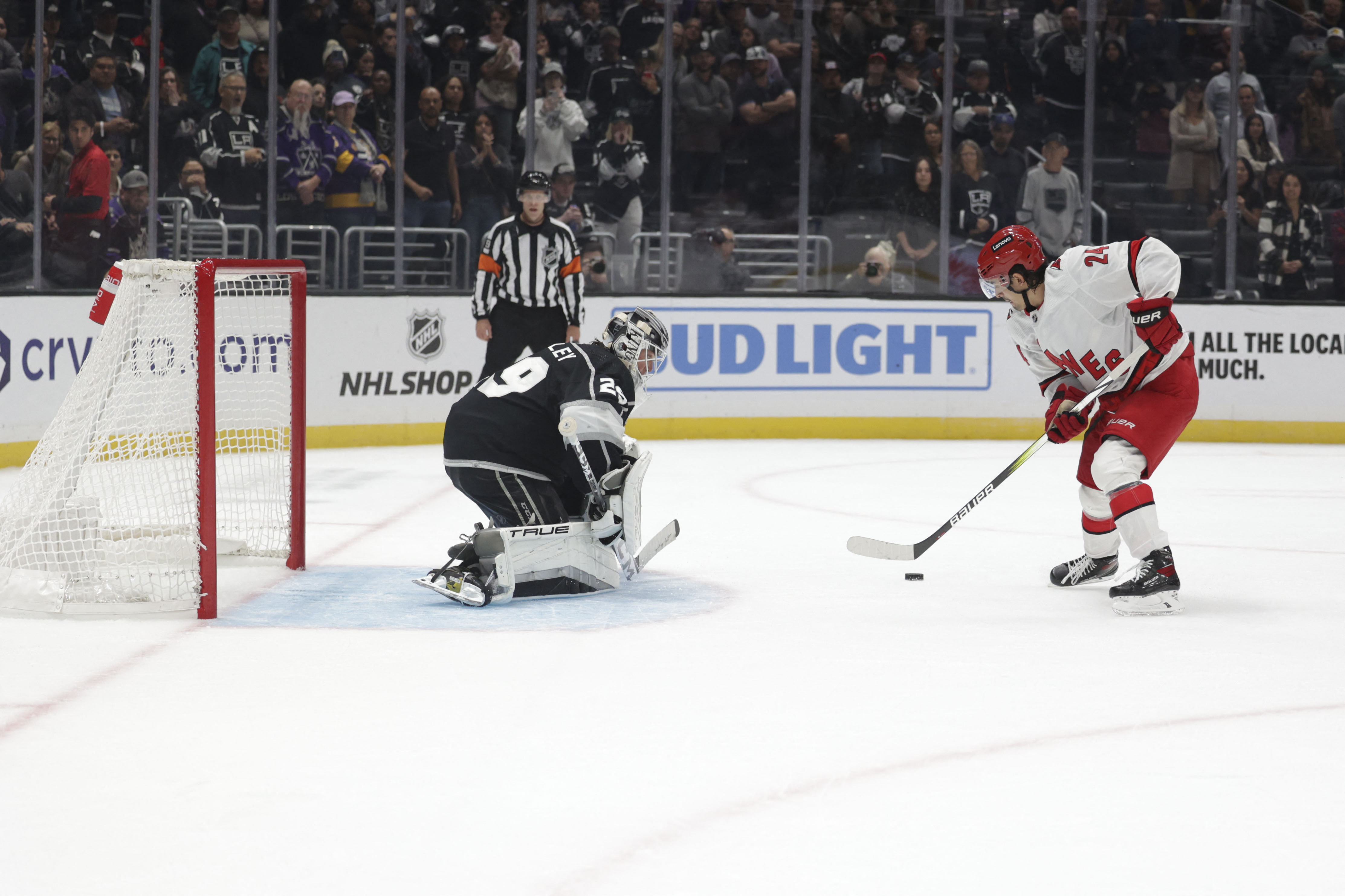 Hurricanes blow early lead, beat Kings in 9-round shootout - The