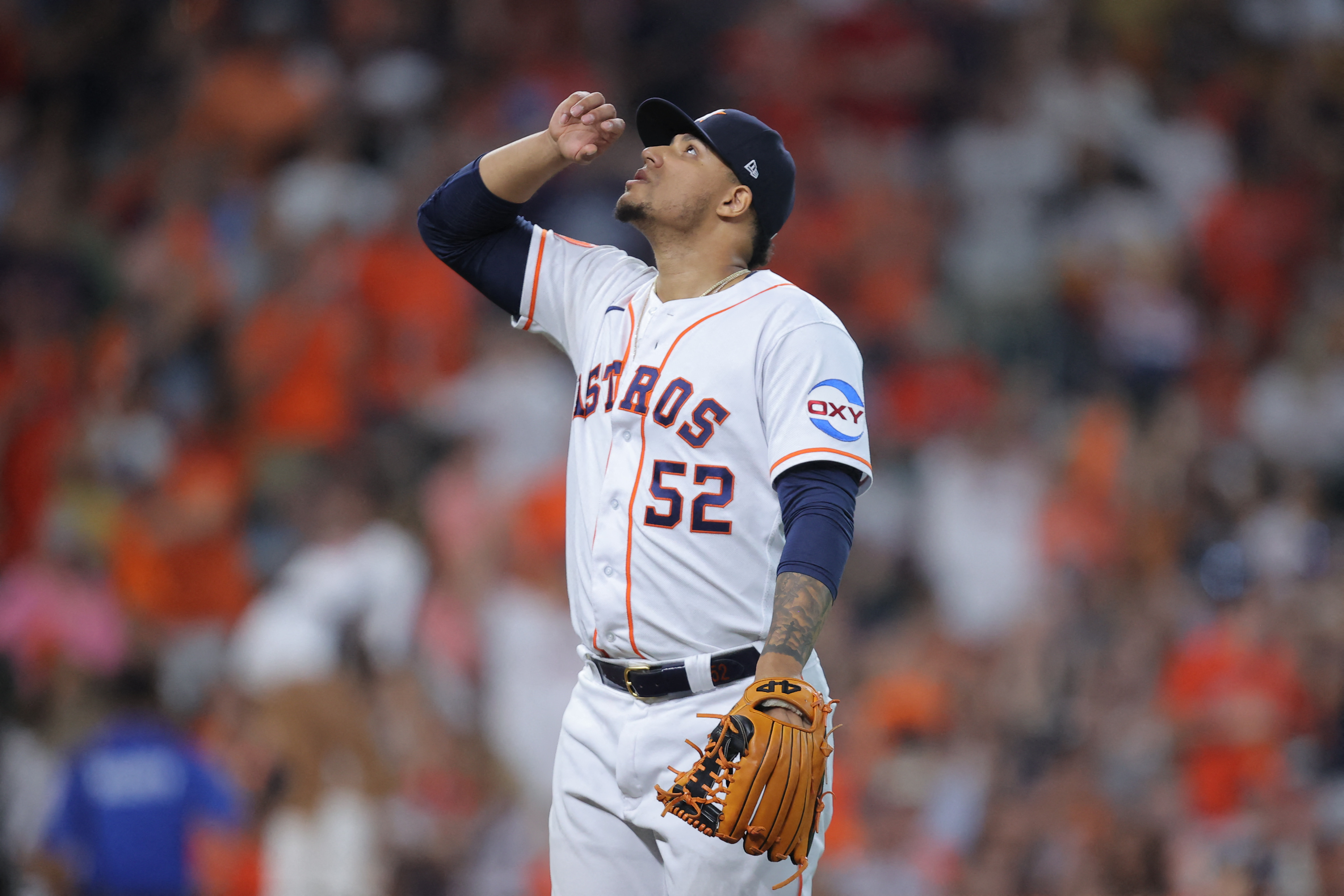 Astros clip Twins 6-4 behind 2 HRs from Yordan Alvarez, Don't Miss This