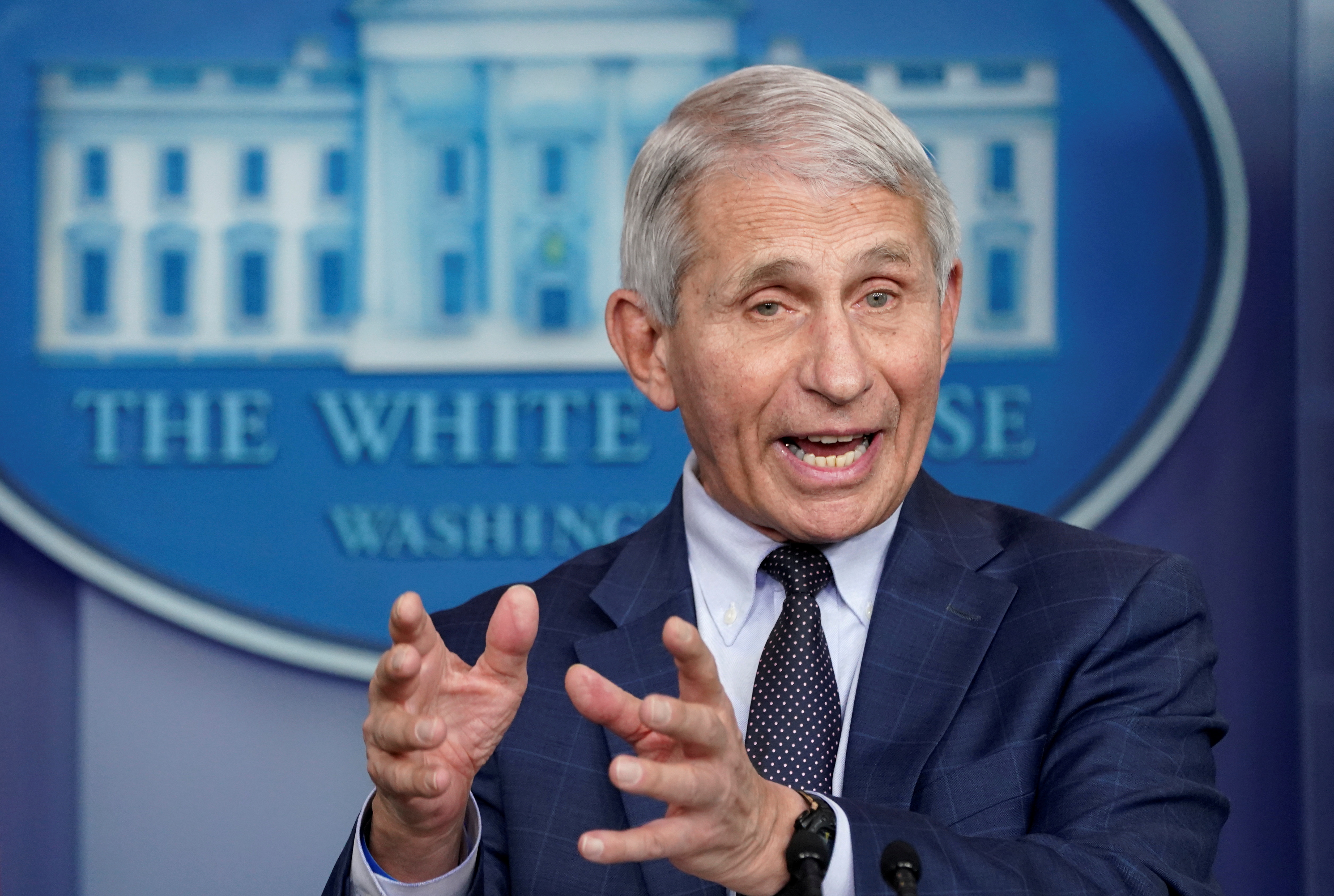 Dr. Anthony Fauci speaks about the Omicron coronavirus variant during a press briefing at the White House in Washington, U.S., December 1, 2021. REUTERS/Kevin Lamarque