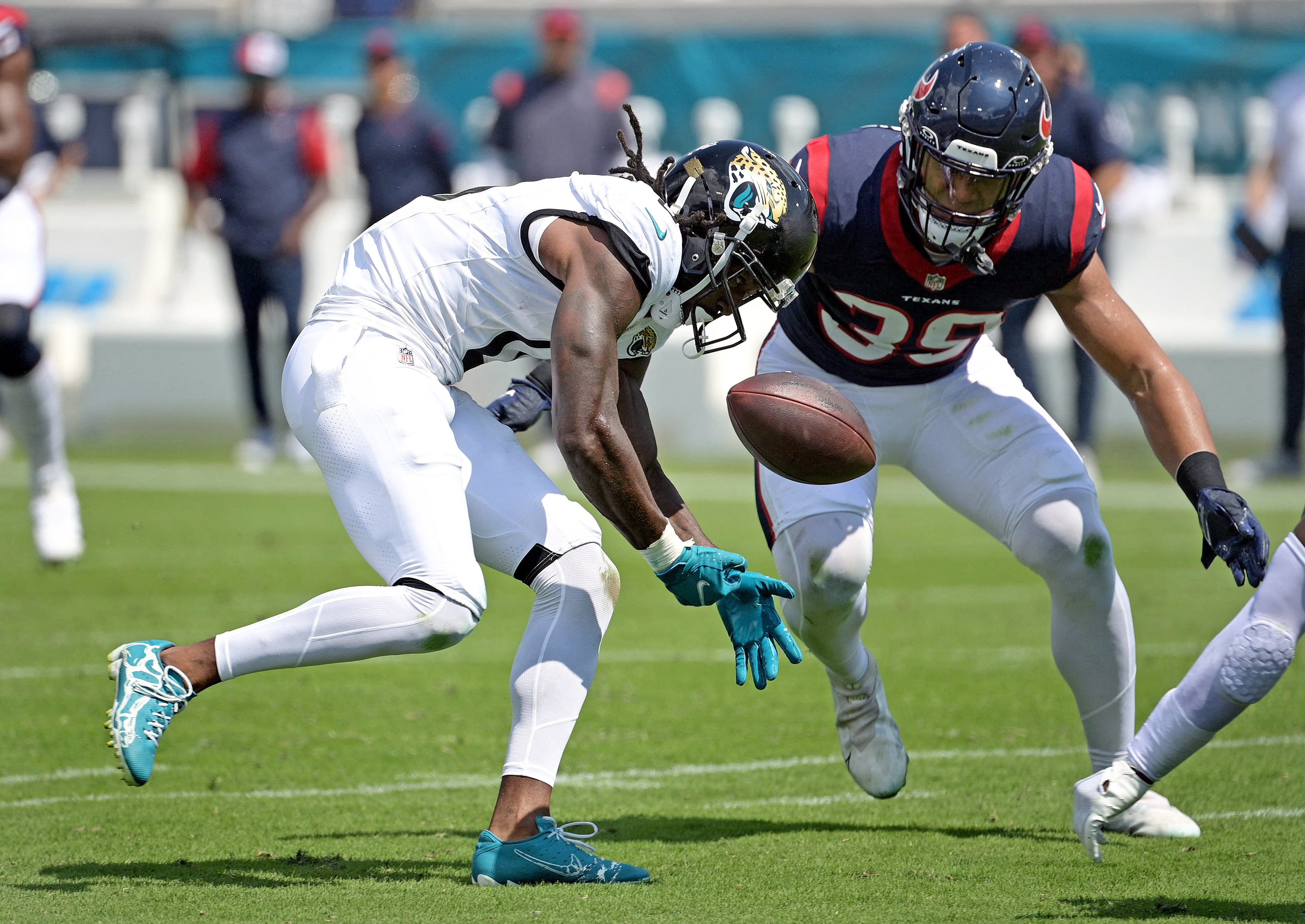 Texans pull off huge upset over Jaguars; fullback takes kick