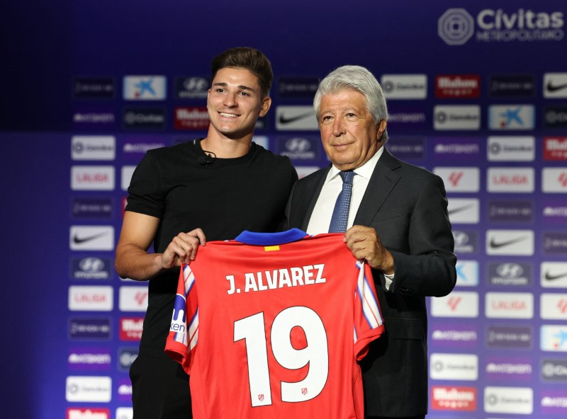 Atletico Madrid present new signing Julian Alvarez