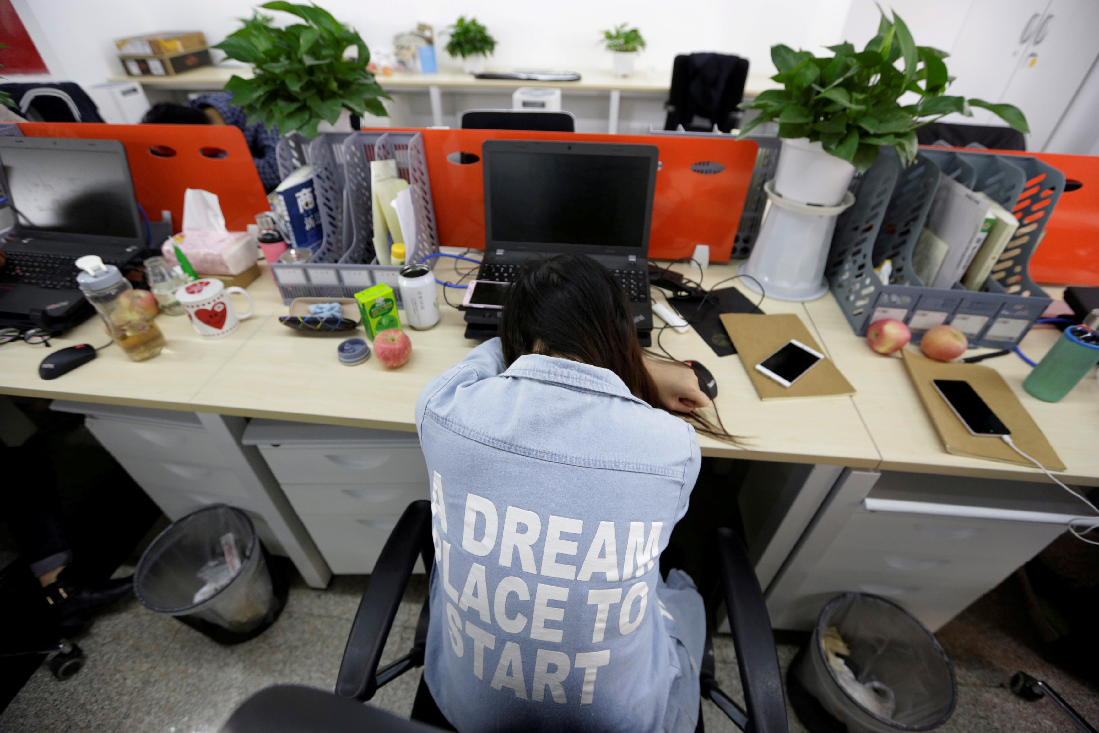 Chinese Tech Workers Disclose Working Hours In Criticism Of 996 Reuters