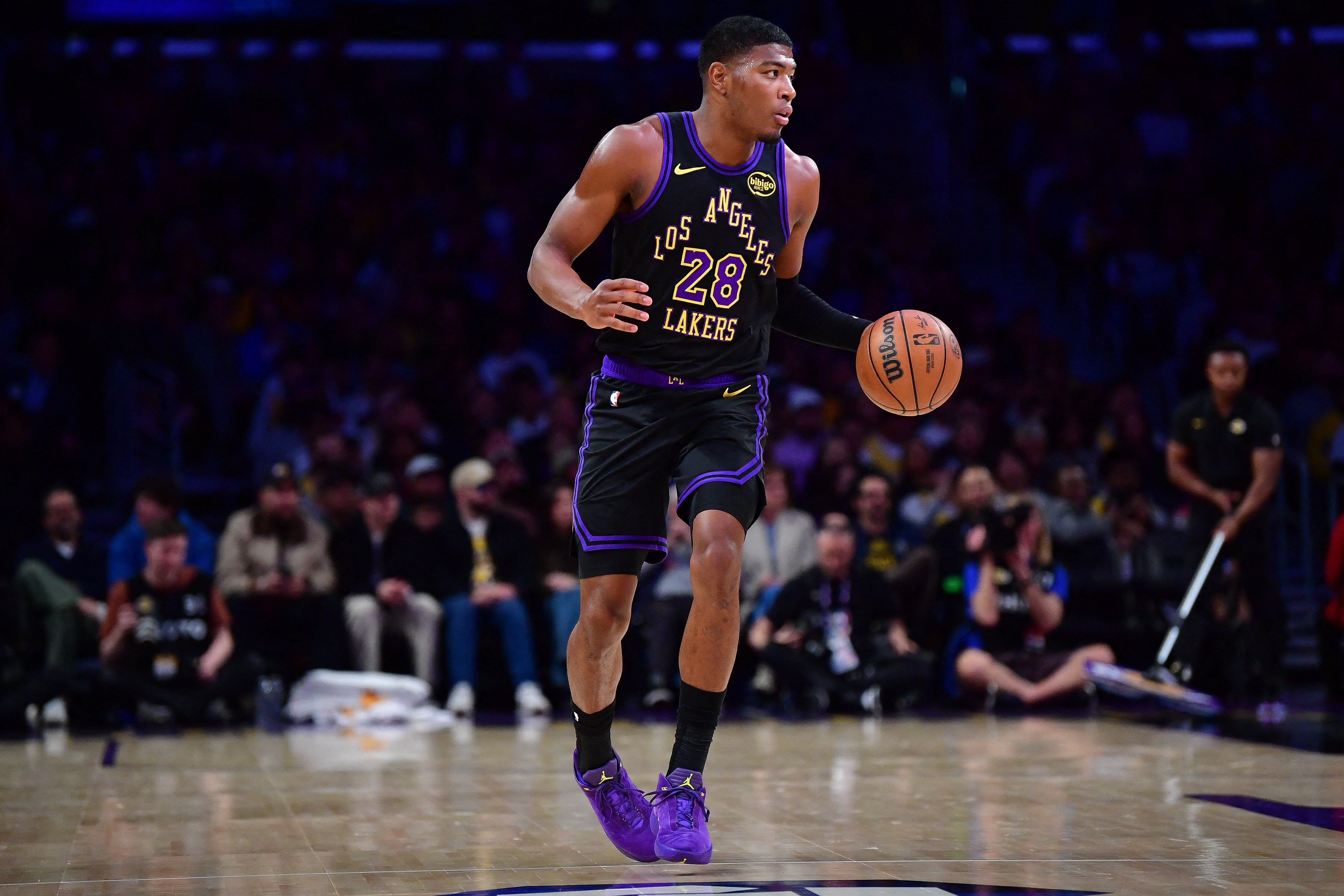 NBA＝レーカーズ3連勝、八村は9得点 ドンチッチがトリプルダブル