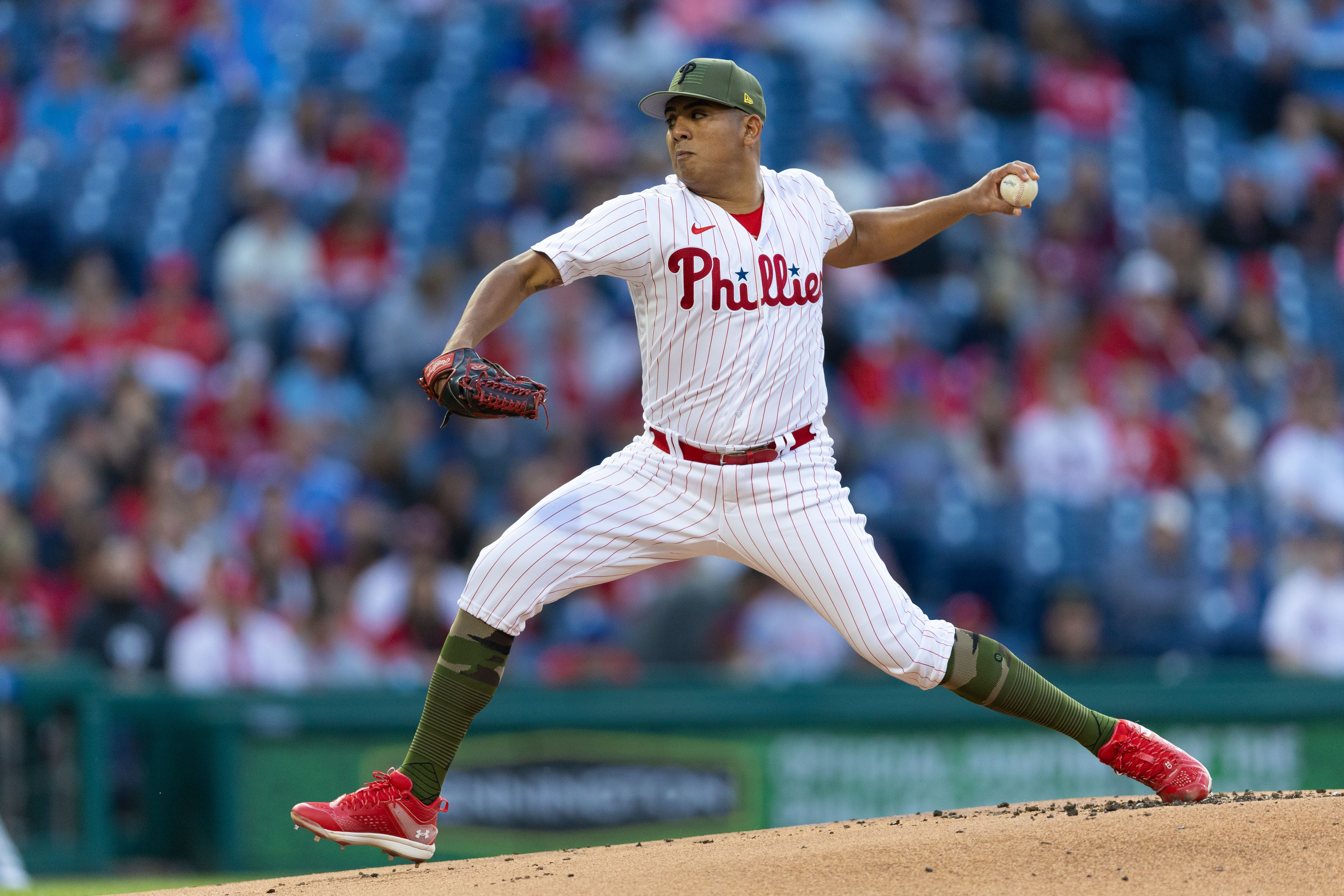 Philadelphia Phillies Take on Atlanta Braves, Look to Snap Chicago