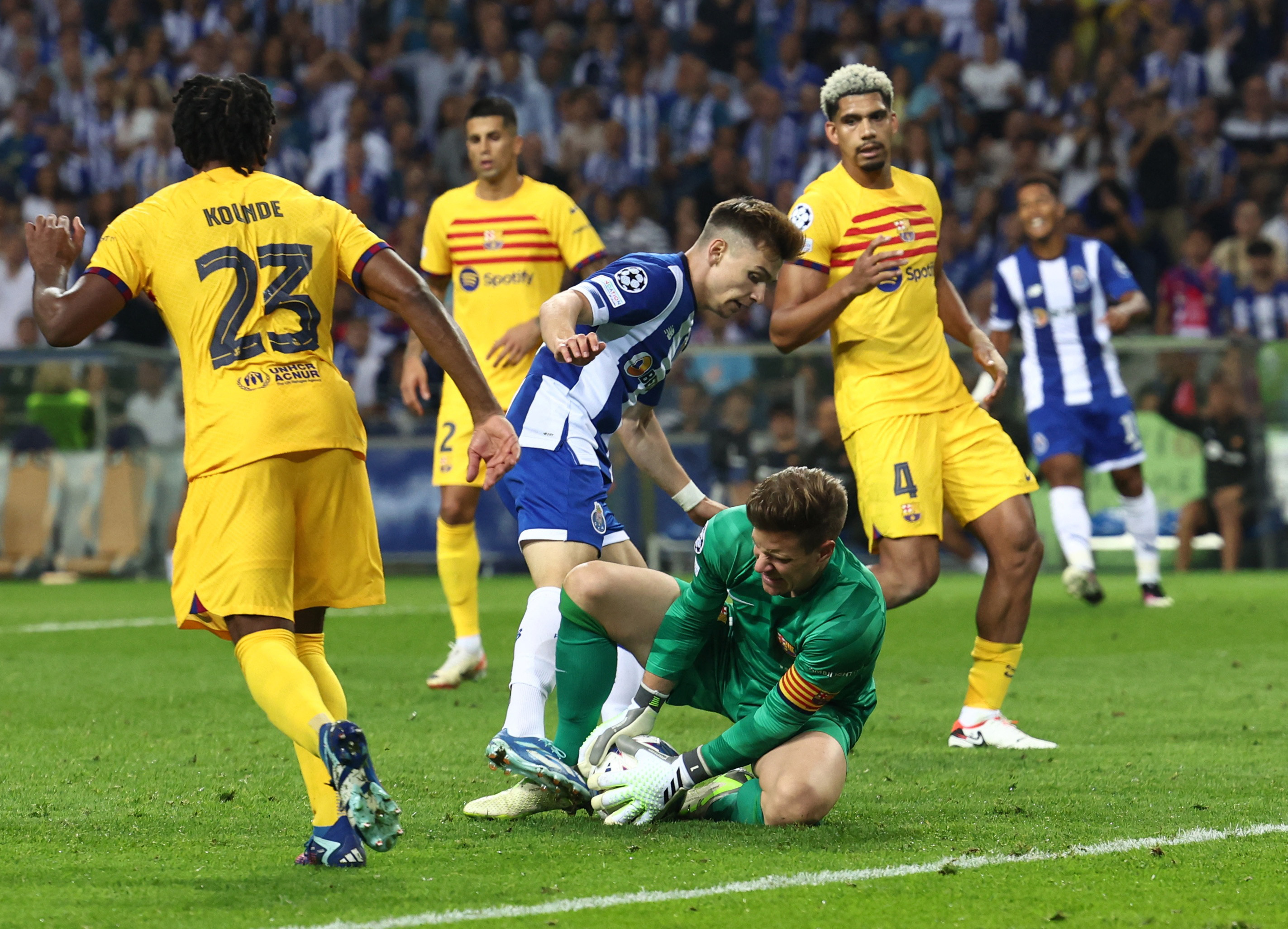 Porto vs Barcelona summary: Ferran winner, score, goal and highlights