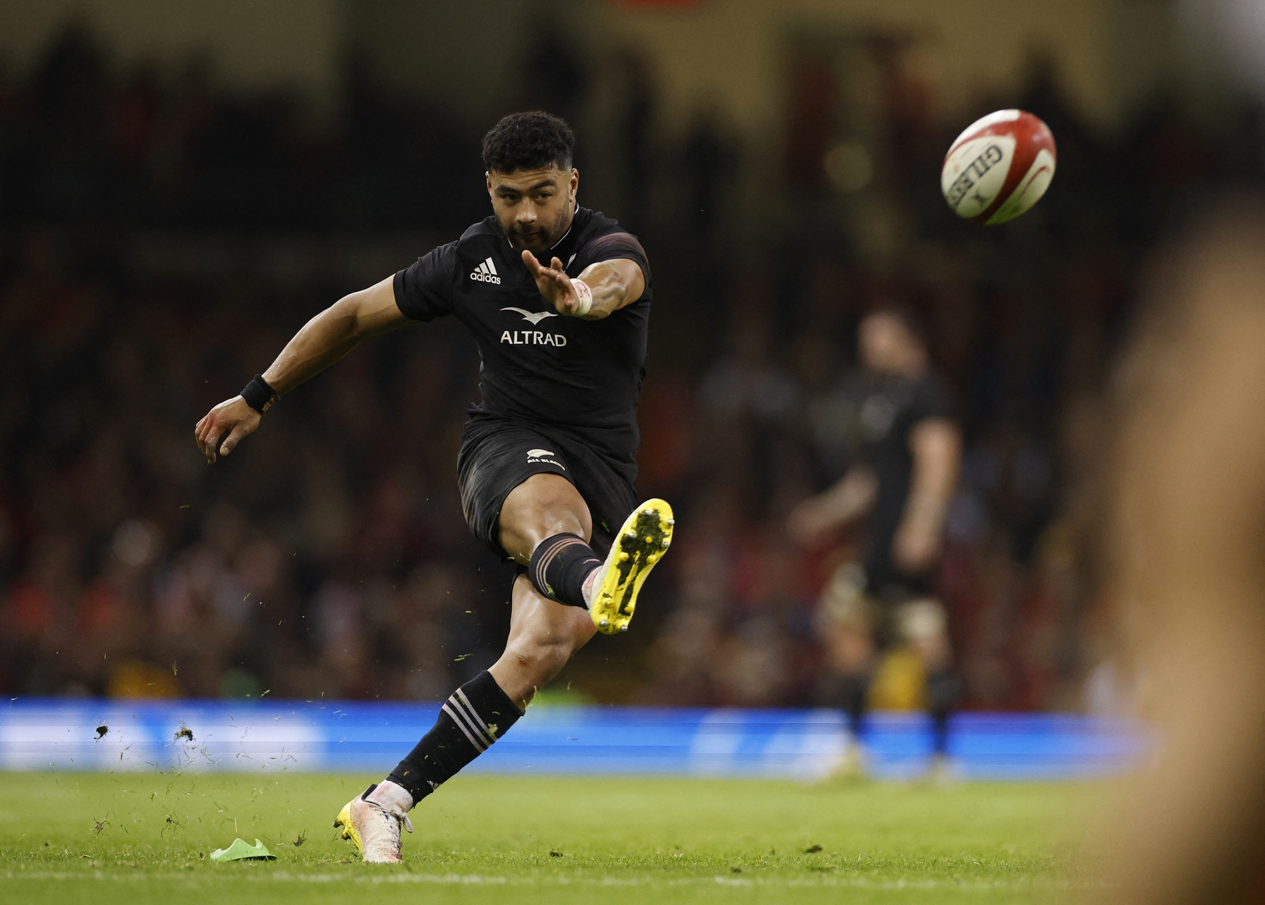 Mounga back at flyhalf, McKenzie cut for All Blacks clash with Springboks Reuters