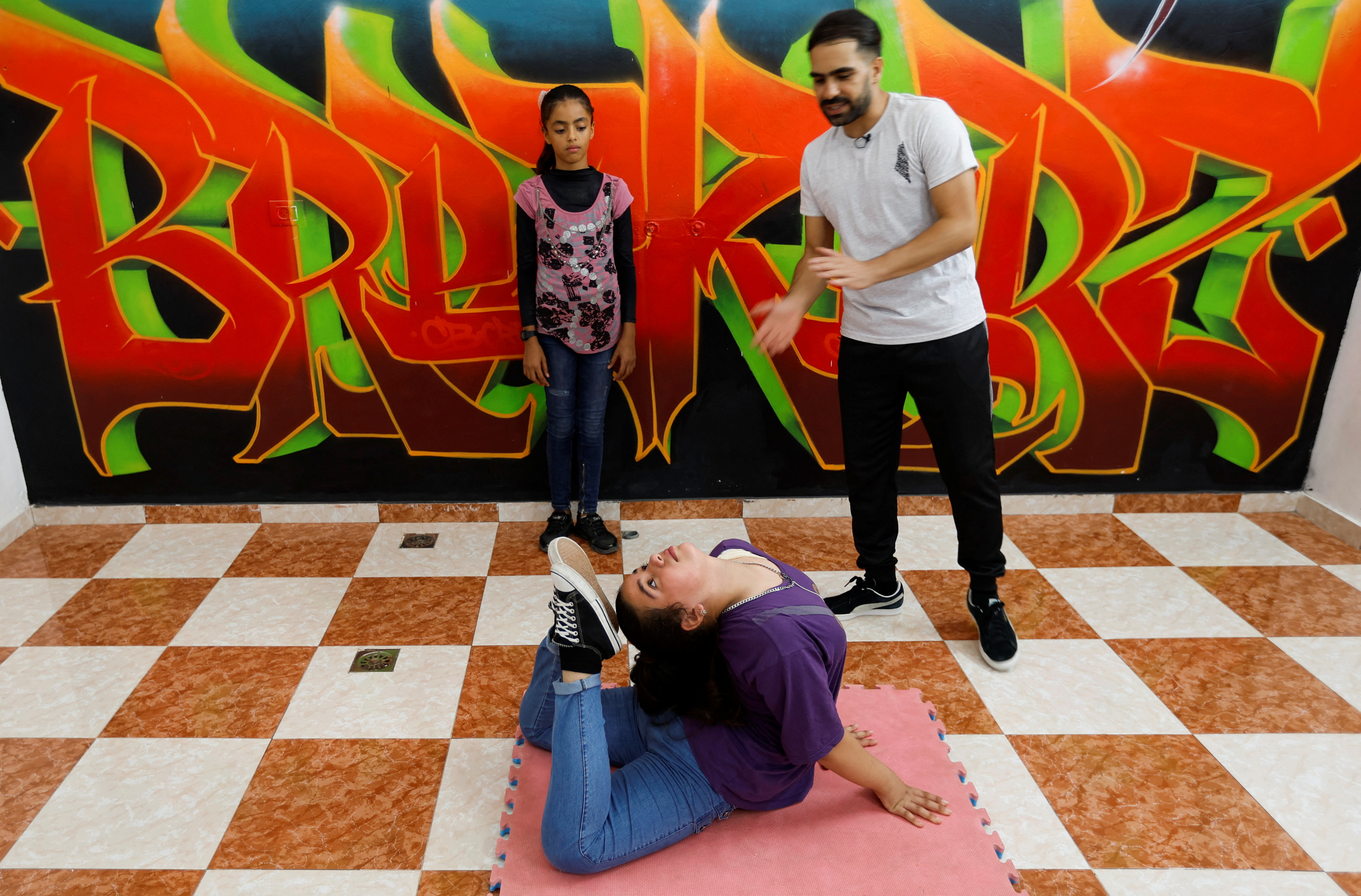 Gaza children breakdance as a form of expression to help overcome stress